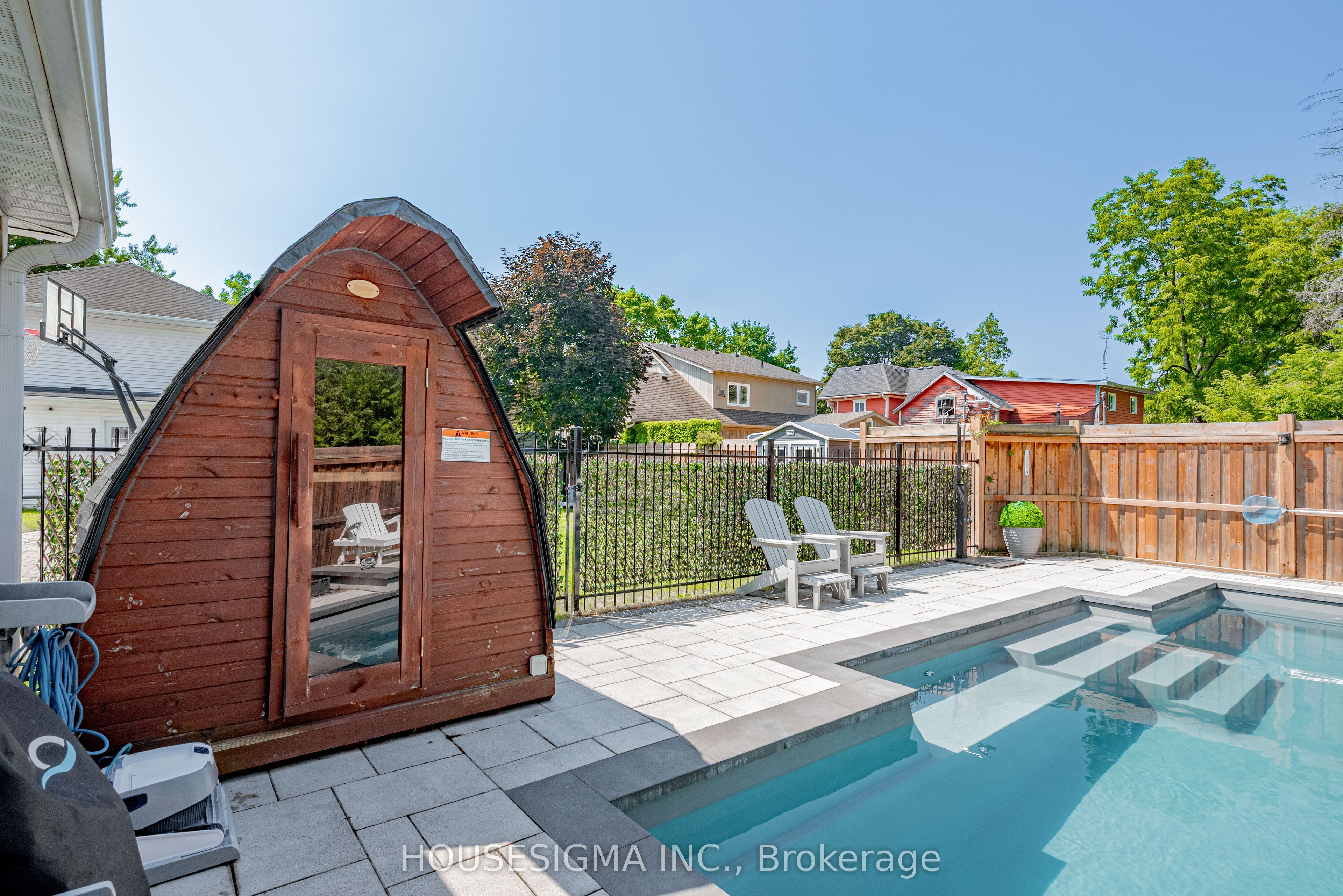 26 Park Street Property Photo 4