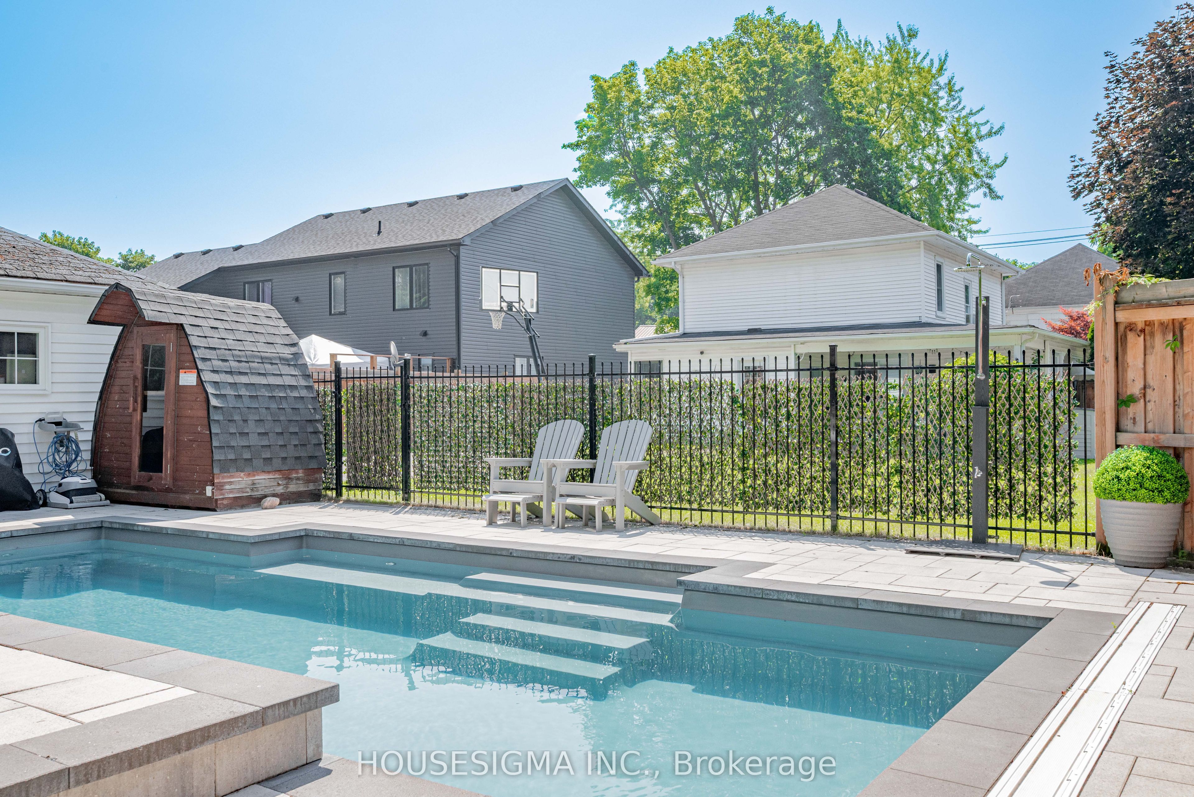 26 Park Street Property Photo 5