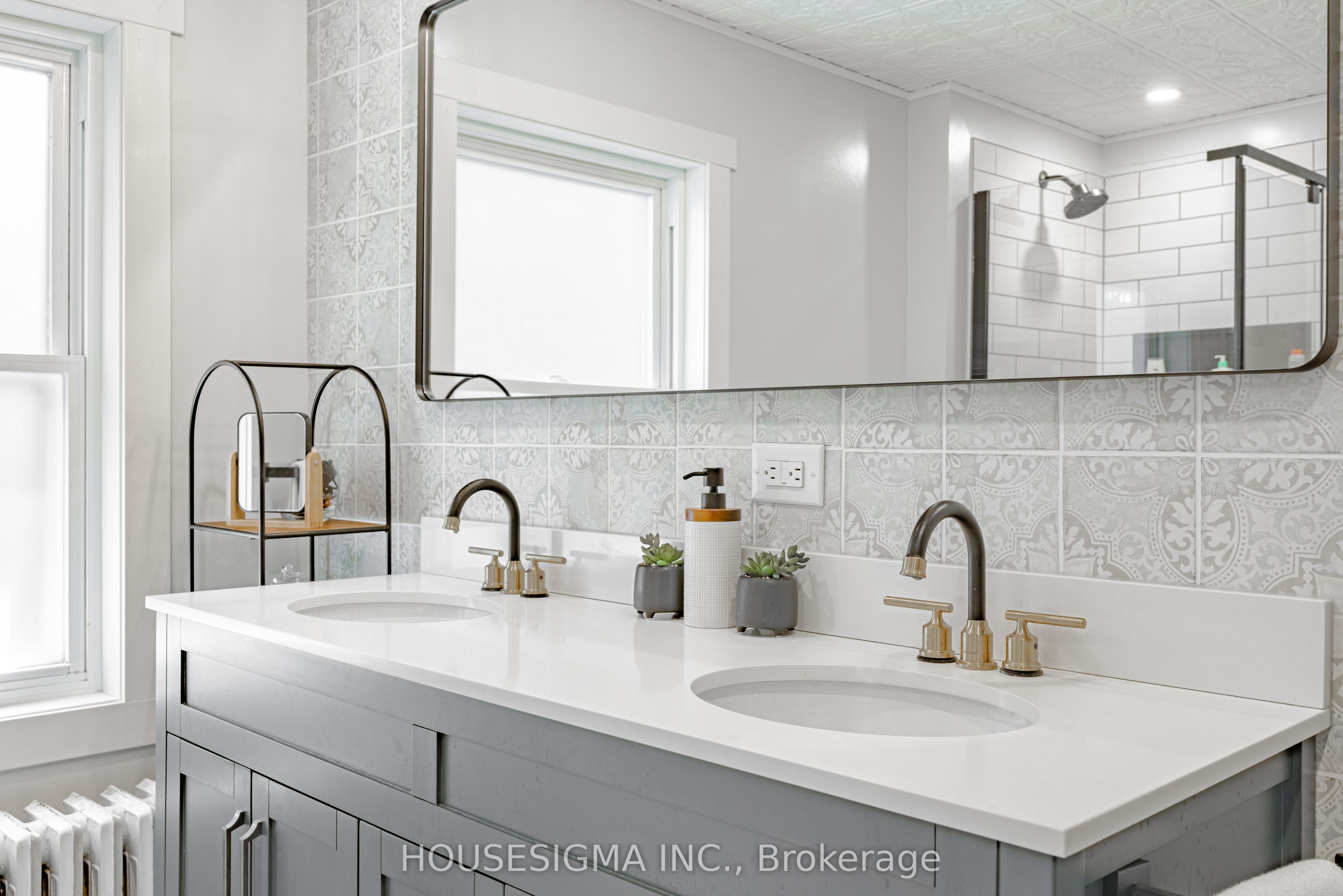 26 Park Street Property Photo 25