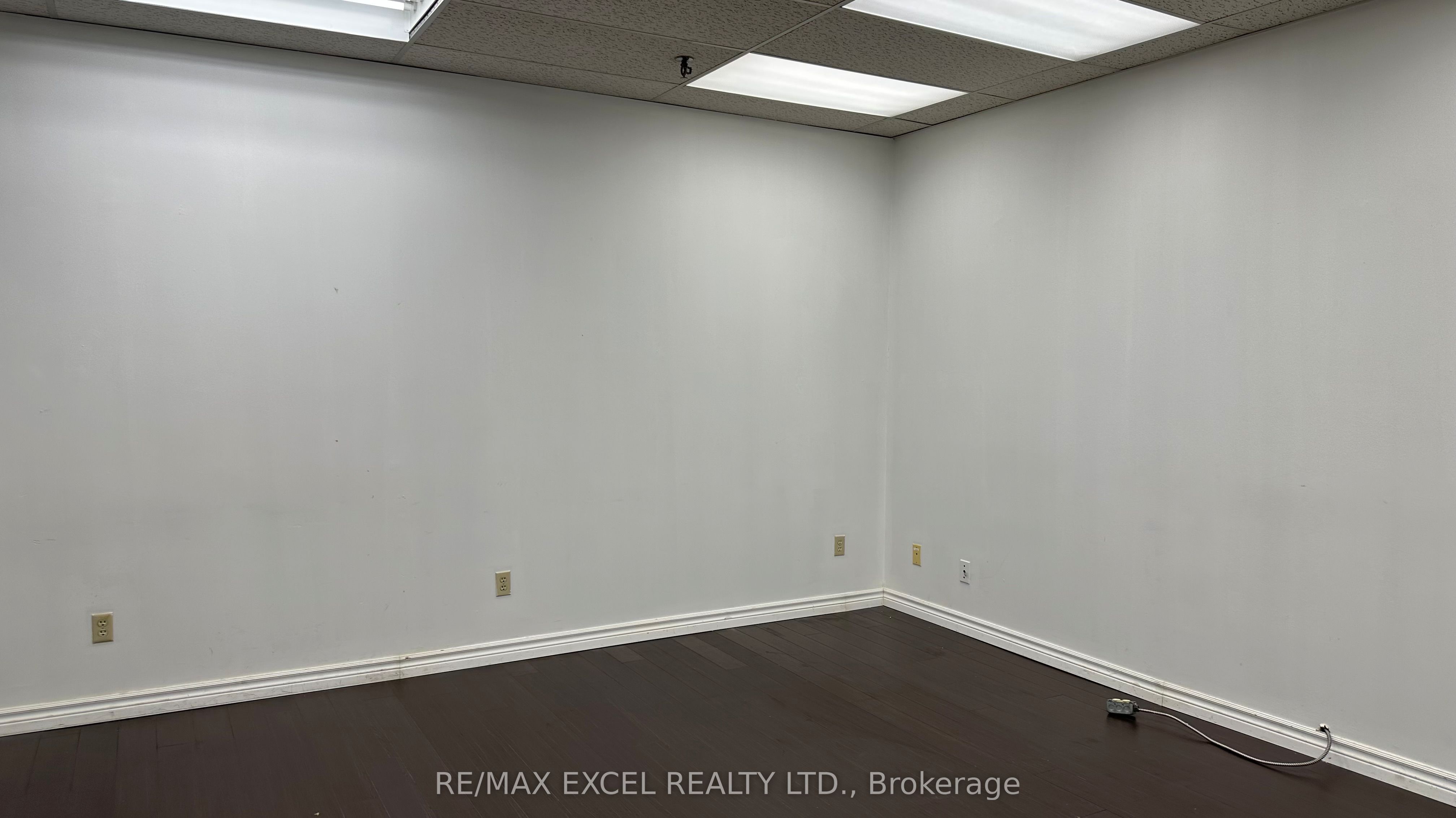 55 Nugget Avenue 211 Property Photo 5