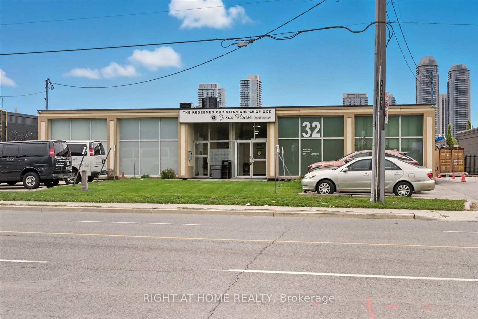 30-32 Progress Avenue Property Photo 2