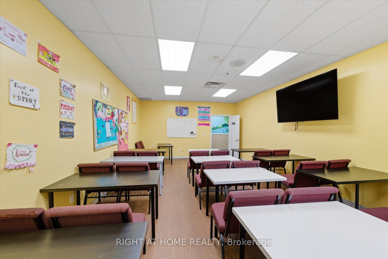 30-32 Progress Avenue Property Photo 18