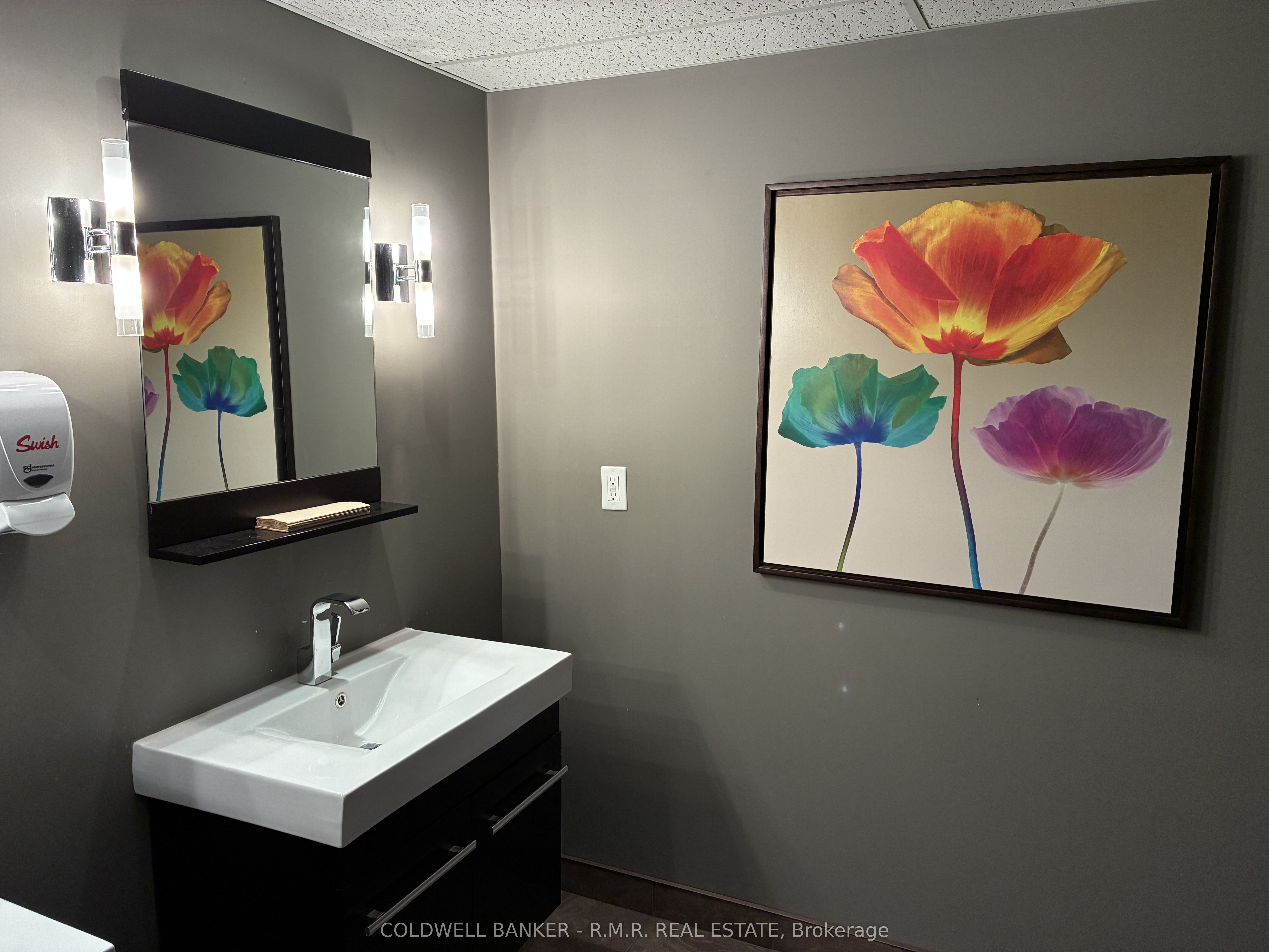 179 King Street E B2 Property Photo 6