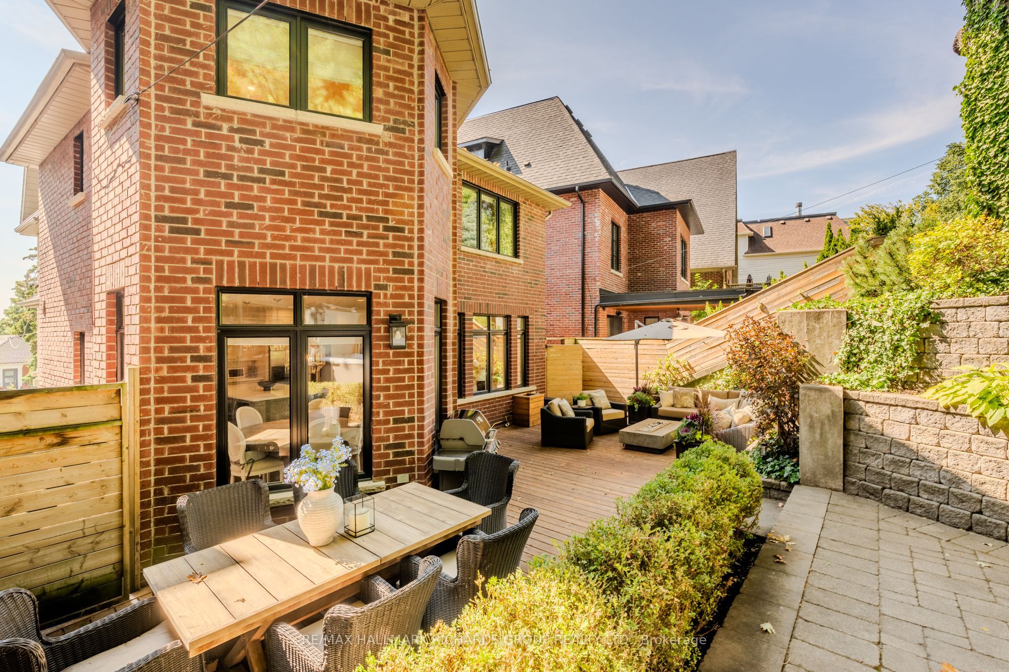 34b Long Crescent Property Photo 34