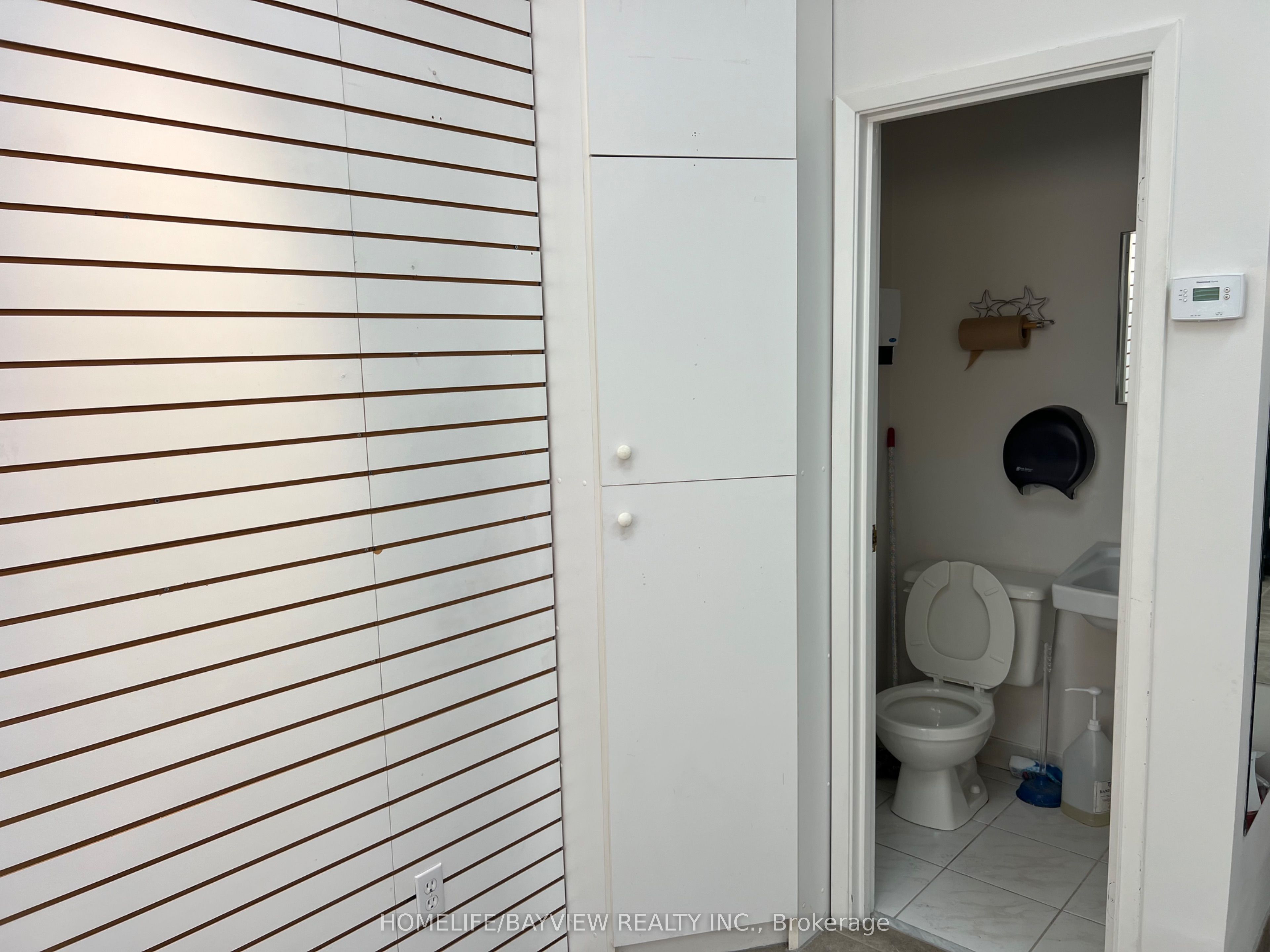 4465 Sheppard Avenue E 2 Property Photo 12