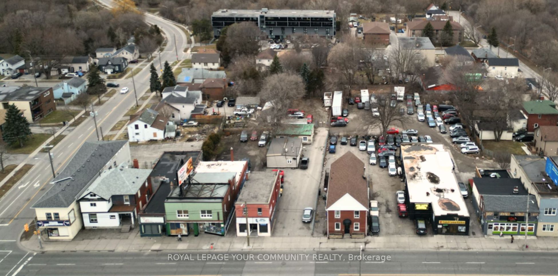 434-446 Simcoe Street S Property Photo 2