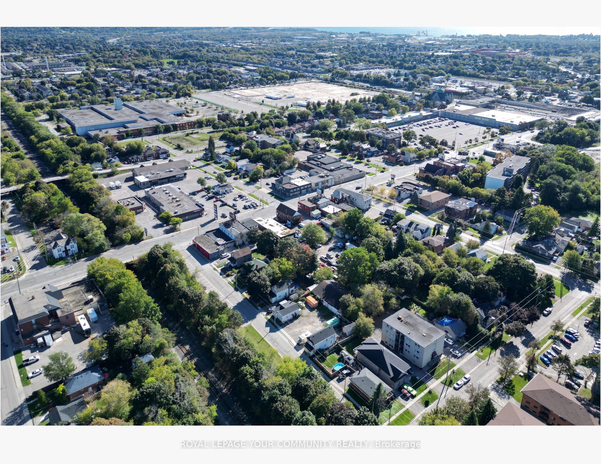 434-446 Simcoe Street S Property Photo 4