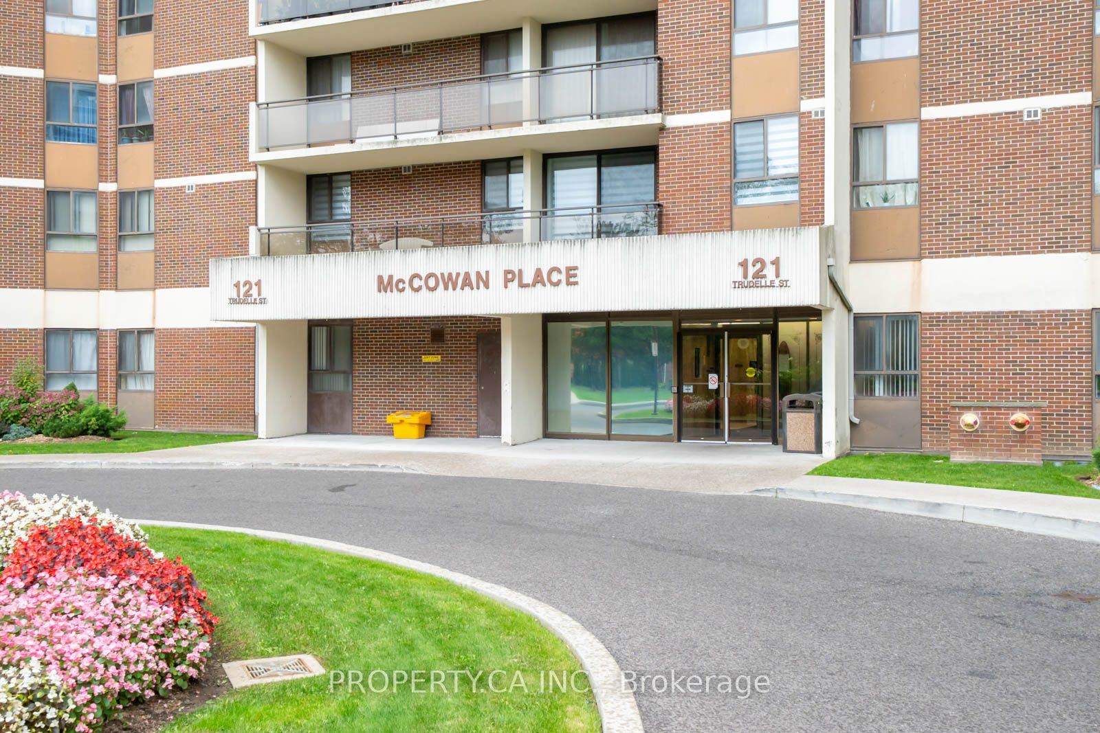 121 Trudelle Street 609 Property Photo 2