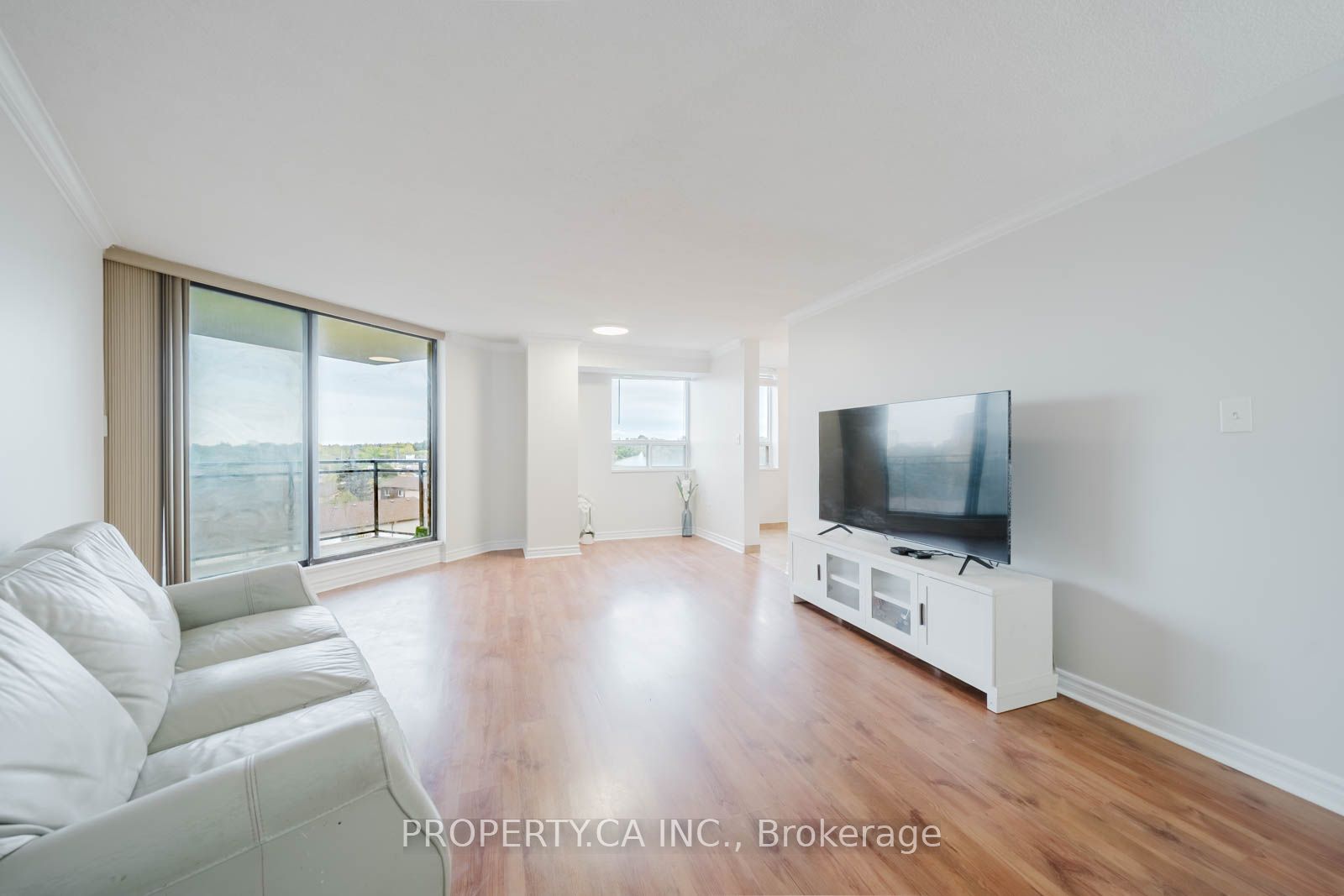 121 Trudelle Street 609 Property Photo 5