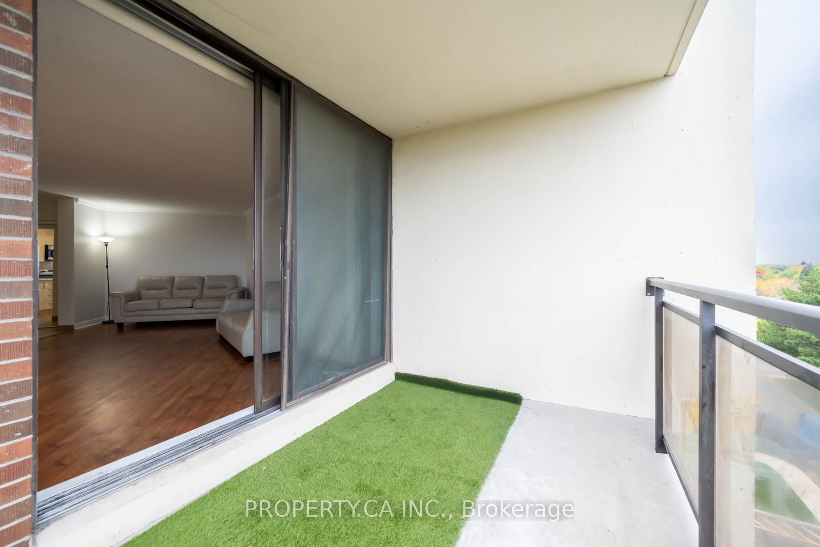 121 Trudelle Street 609 Property Photo 9