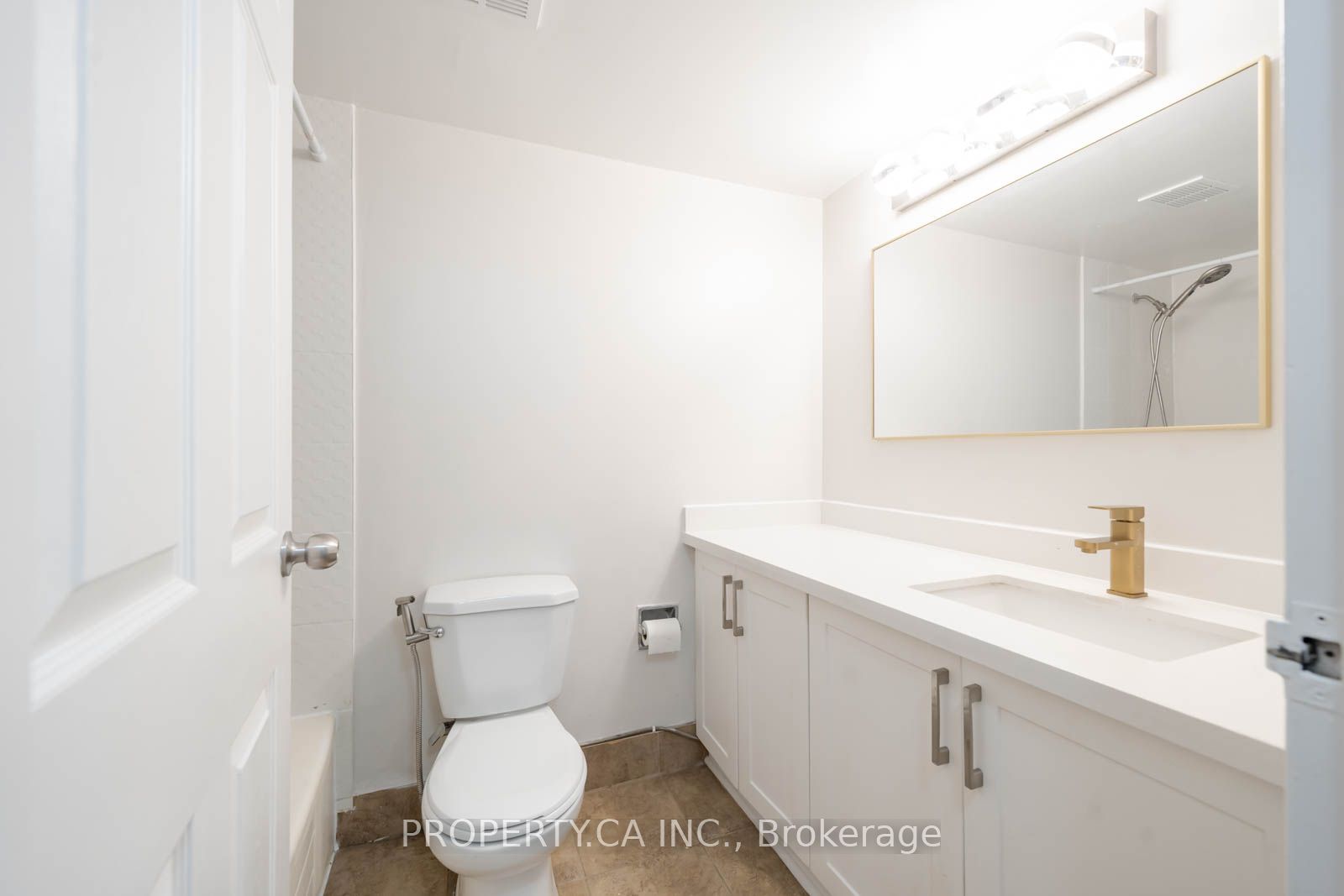 121 Trudelle Street 609 Property Photo 21