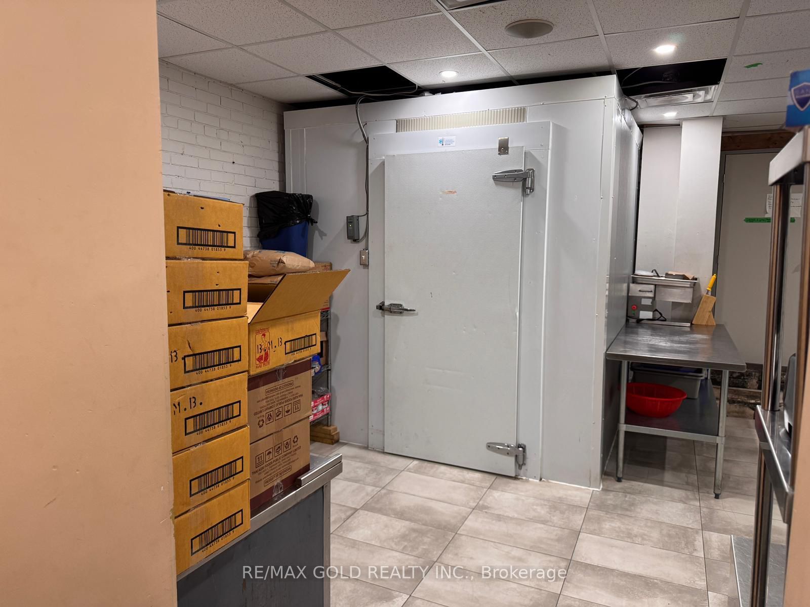 515 Danforth Avenue Property Photo 11