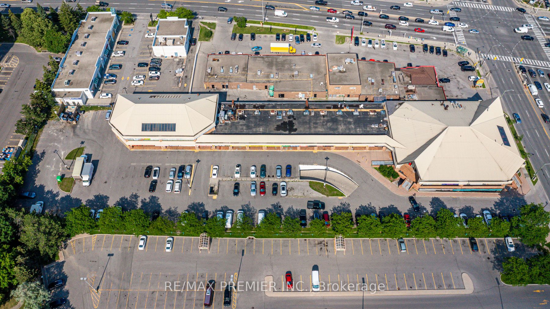 880 Ellesmere Road S101 Property Photo 7