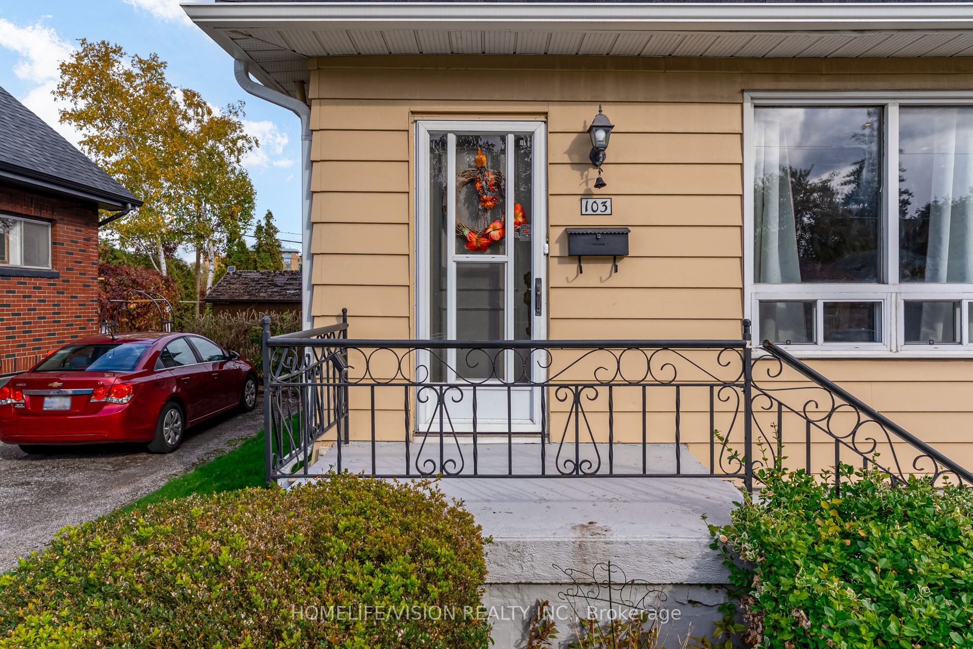 103 Gladstone Avenue Property Photo 4