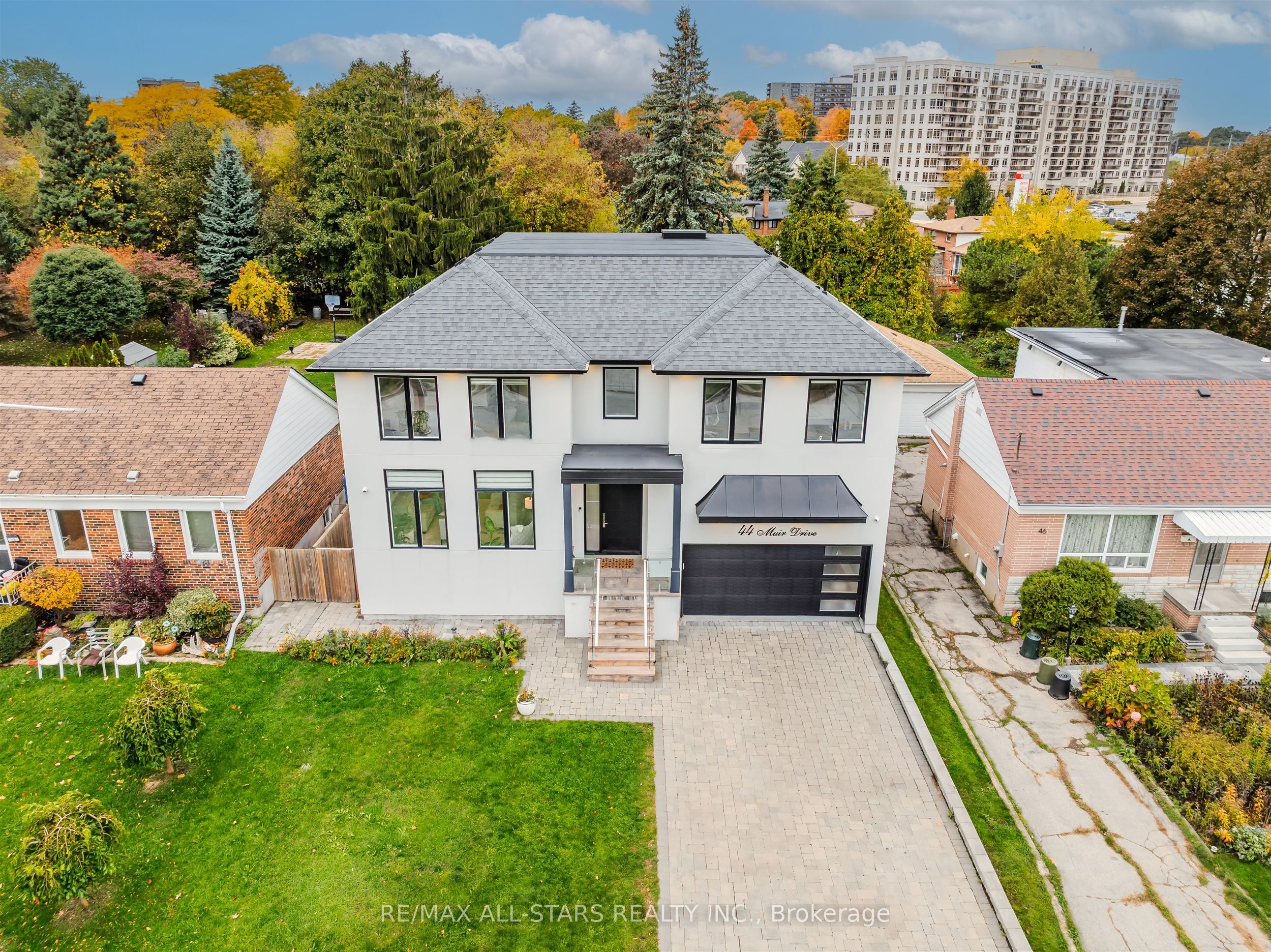 44 Muir Drive Property Photo 5