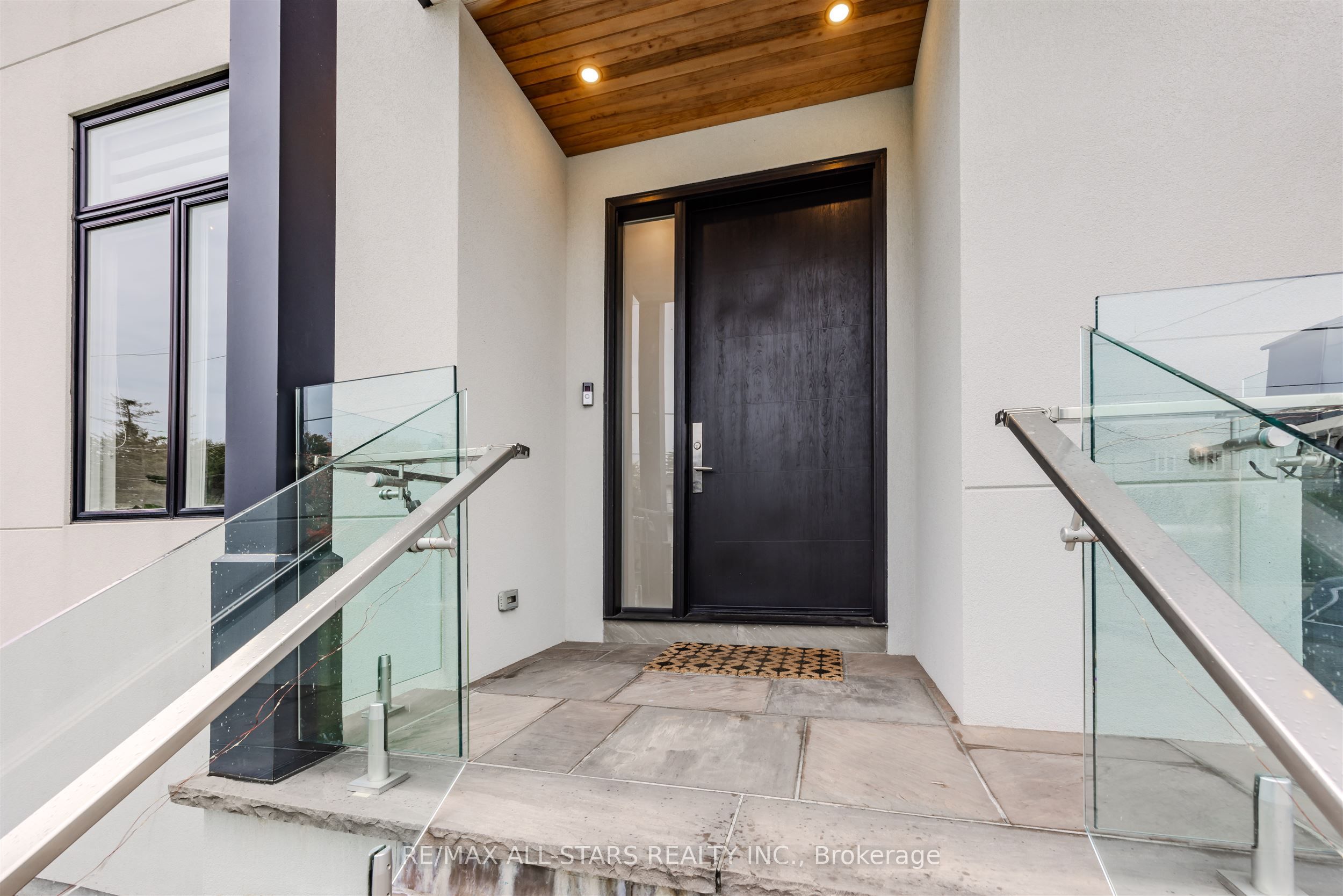 44 Muir Drive Property Photo 7