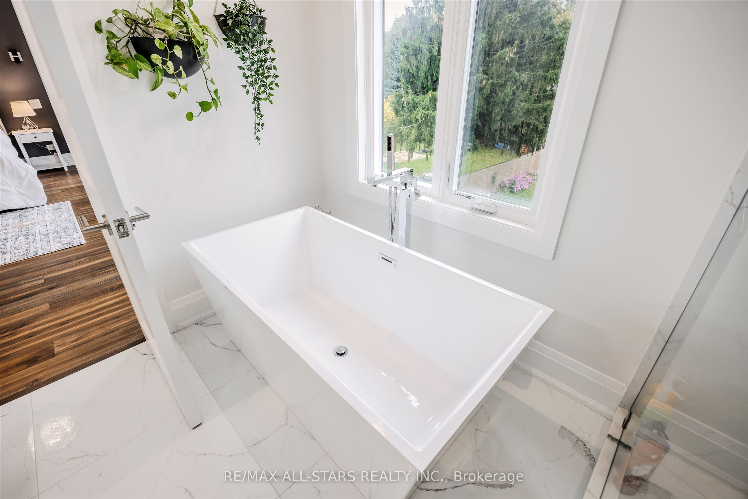 44 Muir Drive Property Photo 27