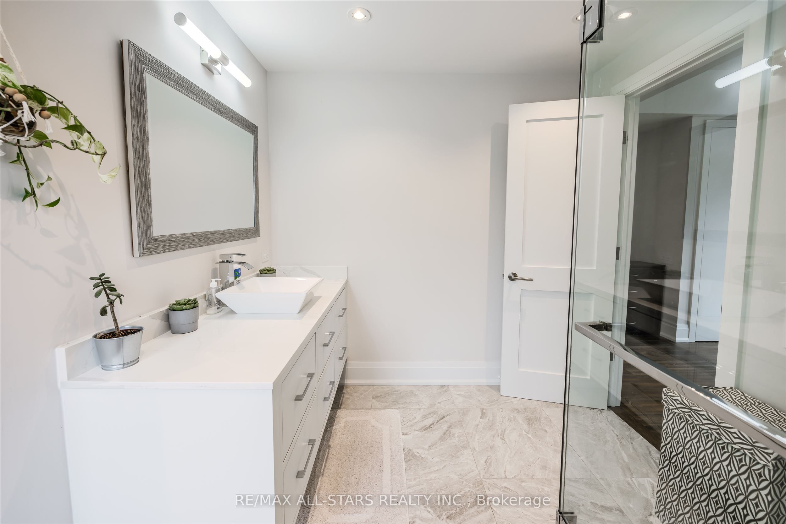 44 Muir Drive Property Photo 33