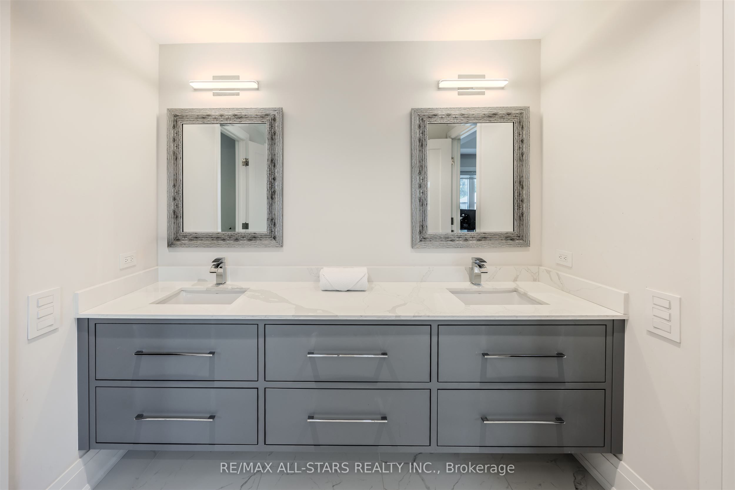 44 Muir Drive Property Photo 37