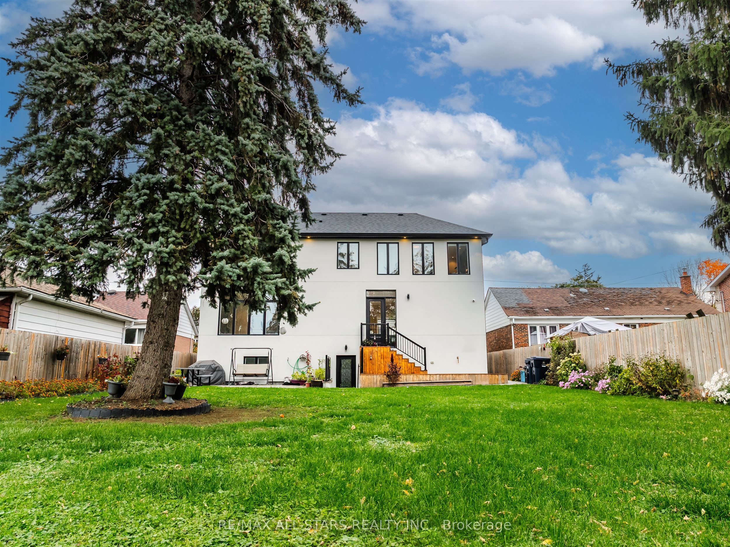 44 Muir Drive Property Photo 42