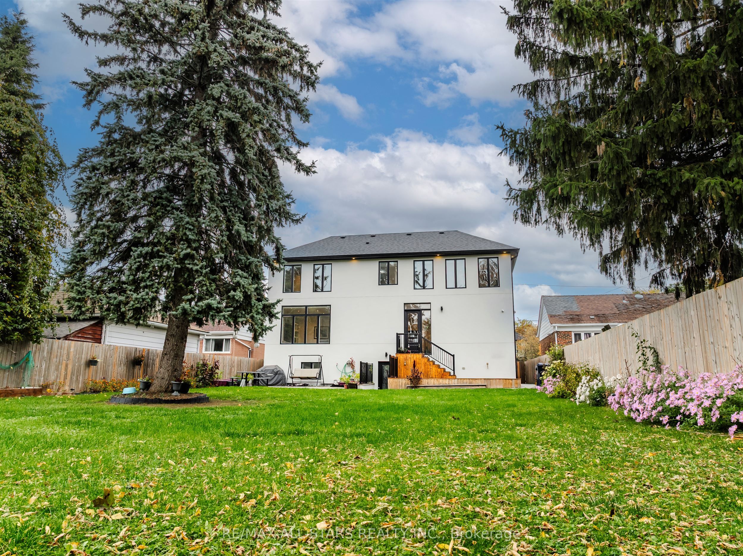 44 Muir Drive Property Photo 43