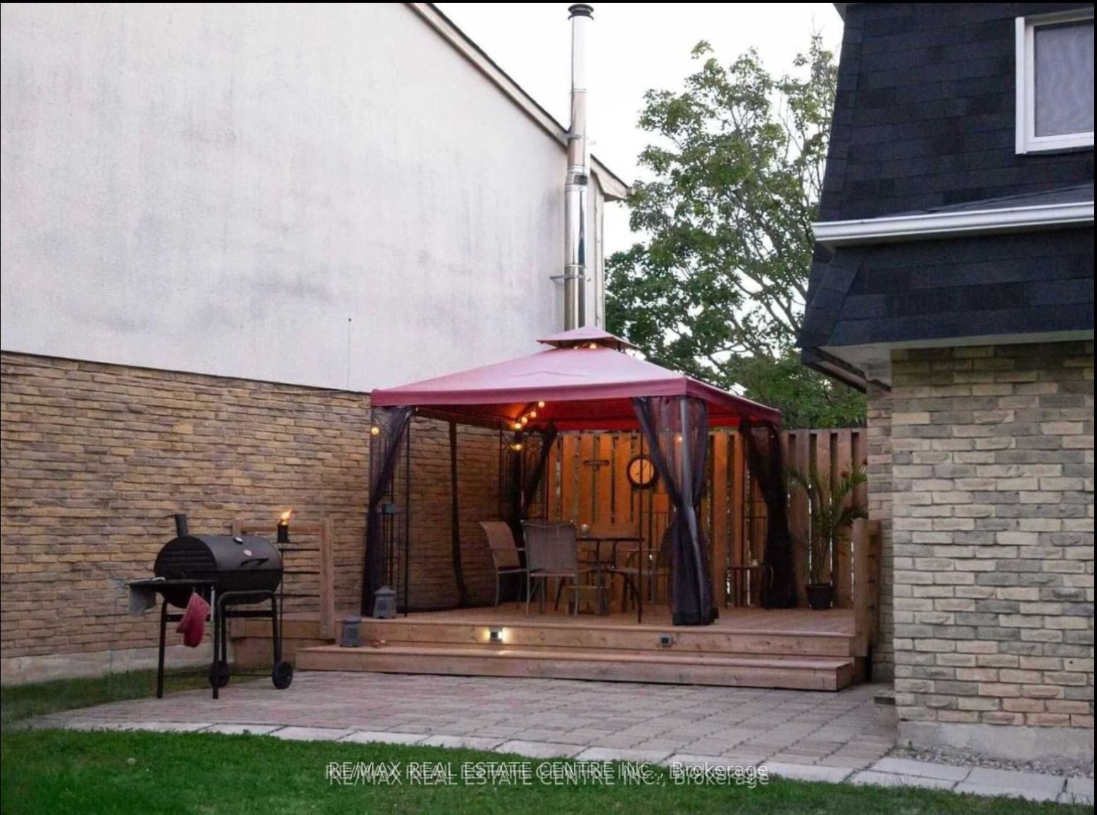 25 Ivanic Court Property Photo 8
