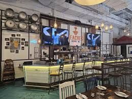 1953 Queen Street Property Photo 5