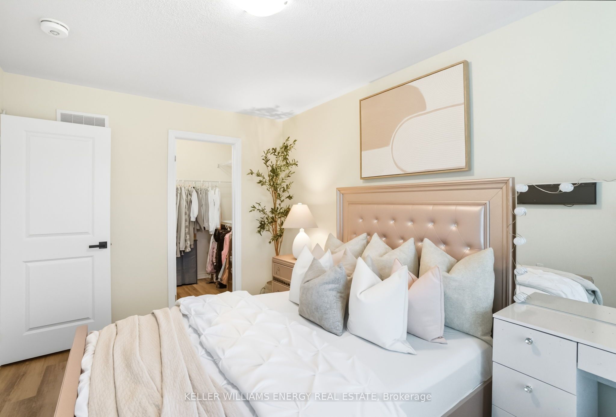 1034 Reflection Place 620 Property Photo 22