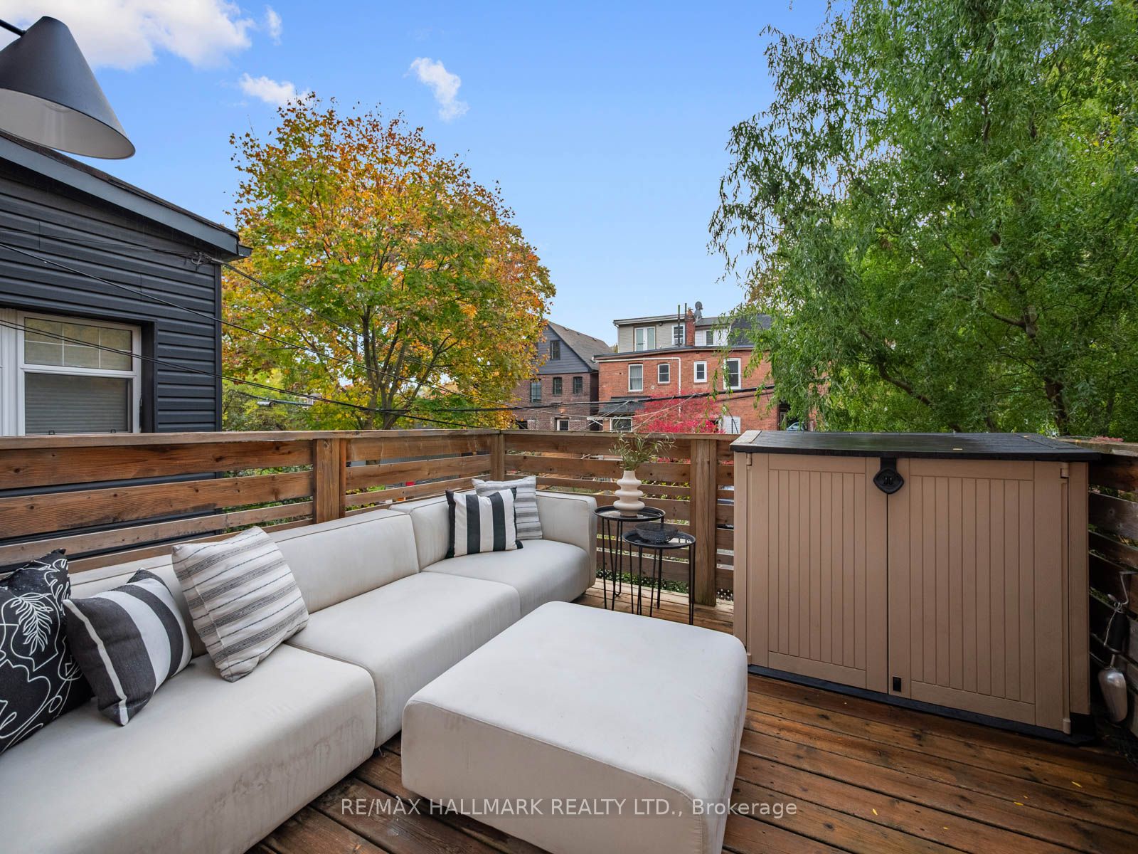 31 Tennis Crescent Property Photo 18