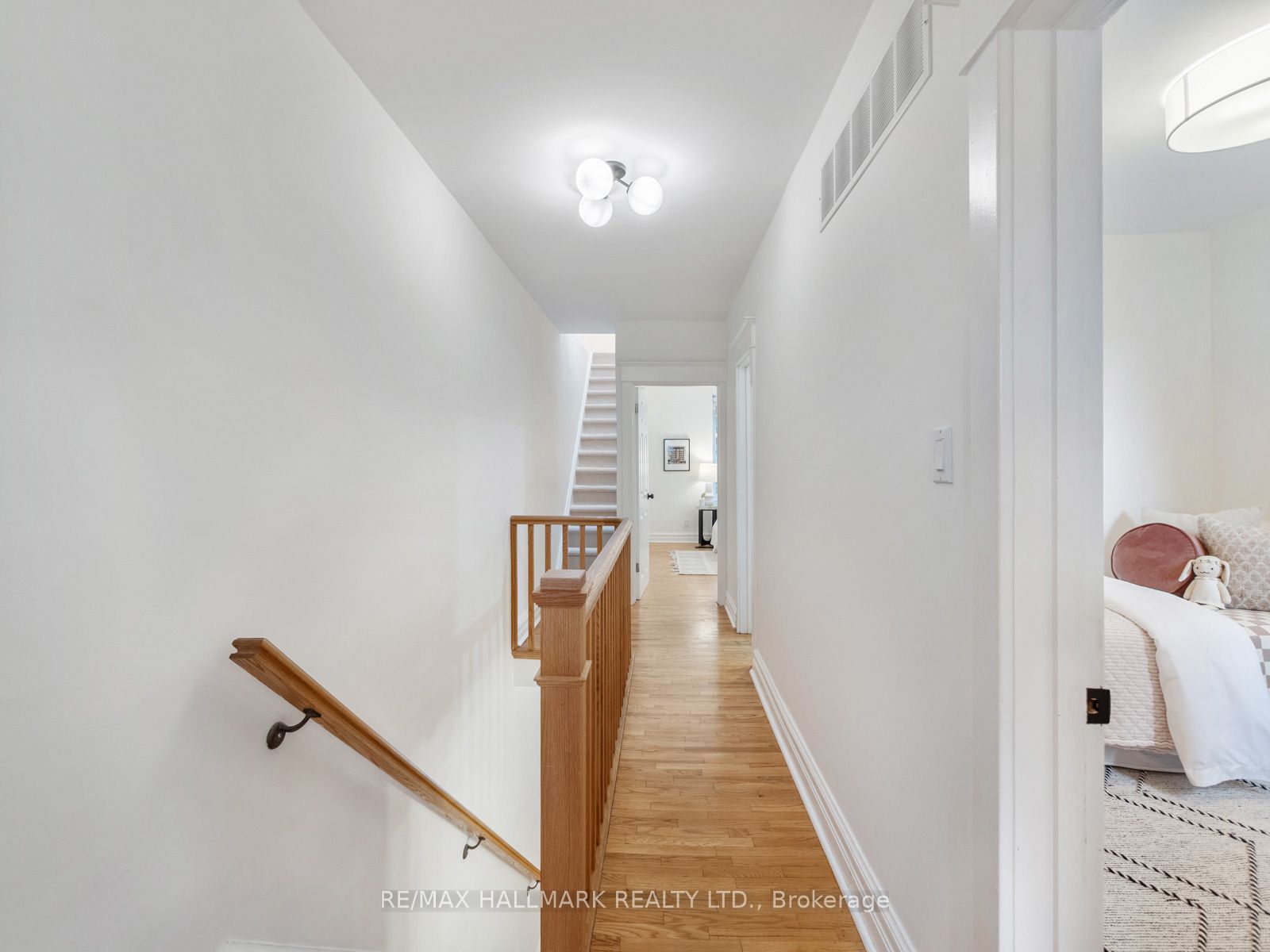 31 Tennis Crescent Property Photo 19