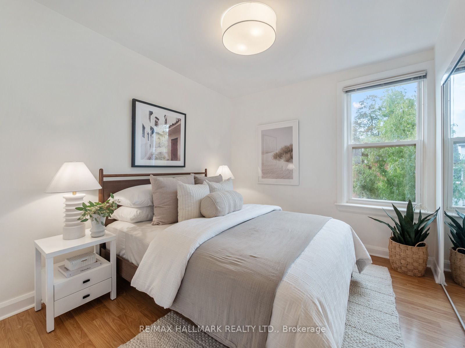 31 Tennis Crescent Property Photo 20