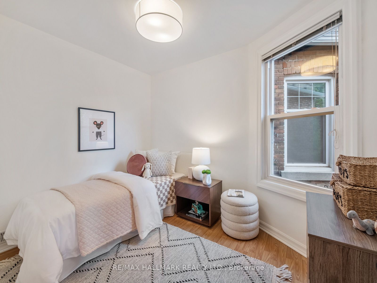 31 Tennis Crescent Property Photo 23