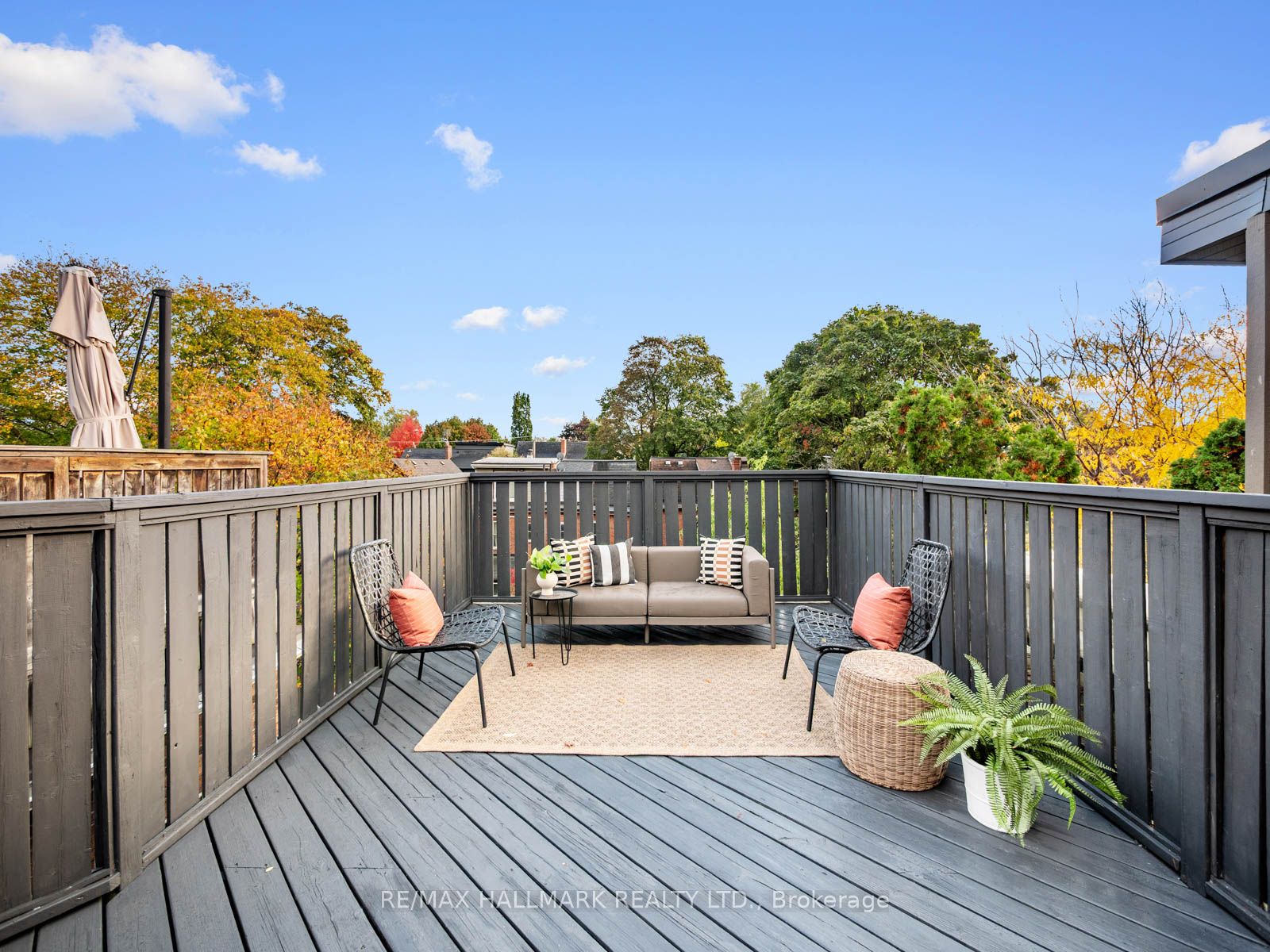 31 Tennis Crescent Property Photo 34