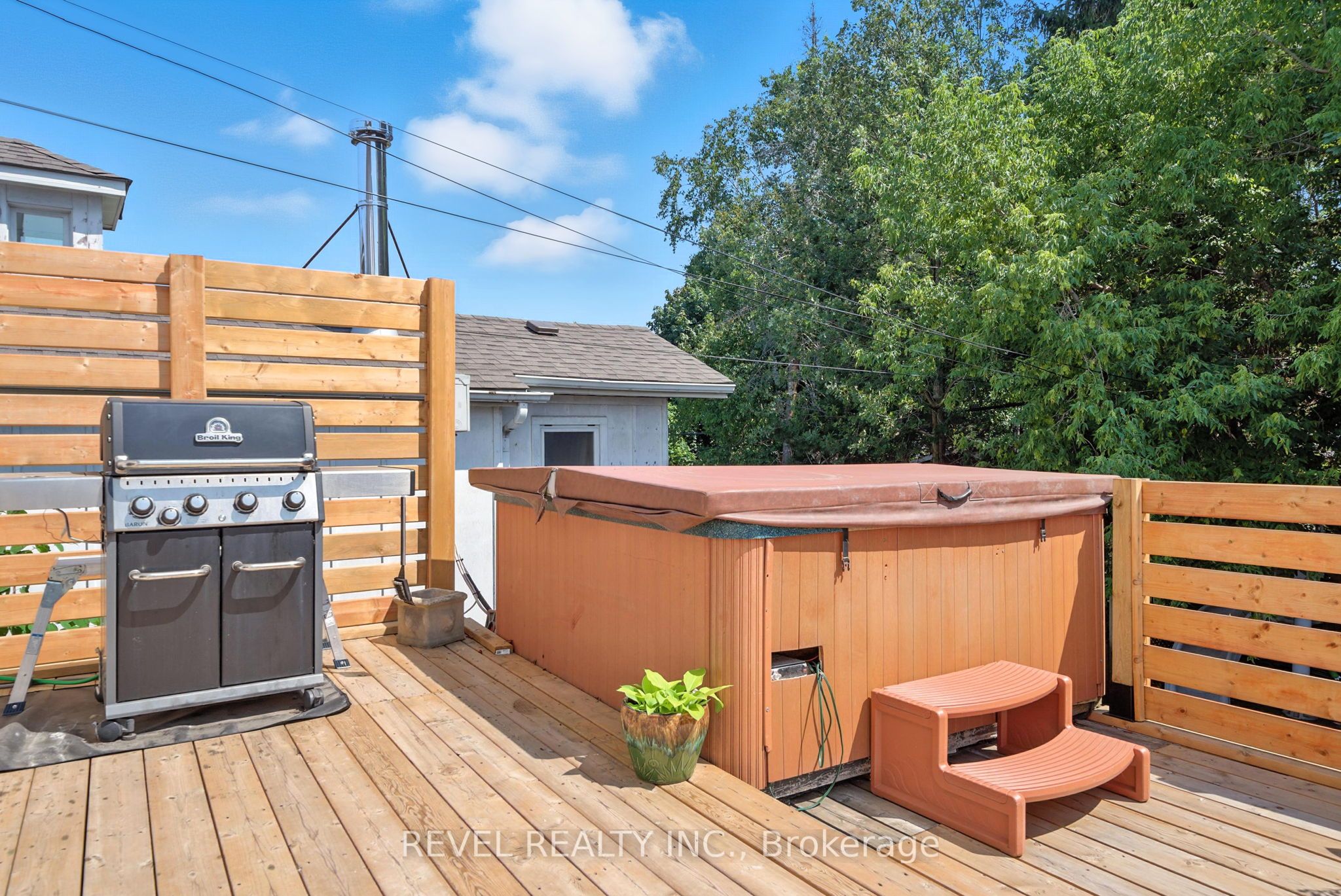 57 Rosehill Boulevard Property Photo 17