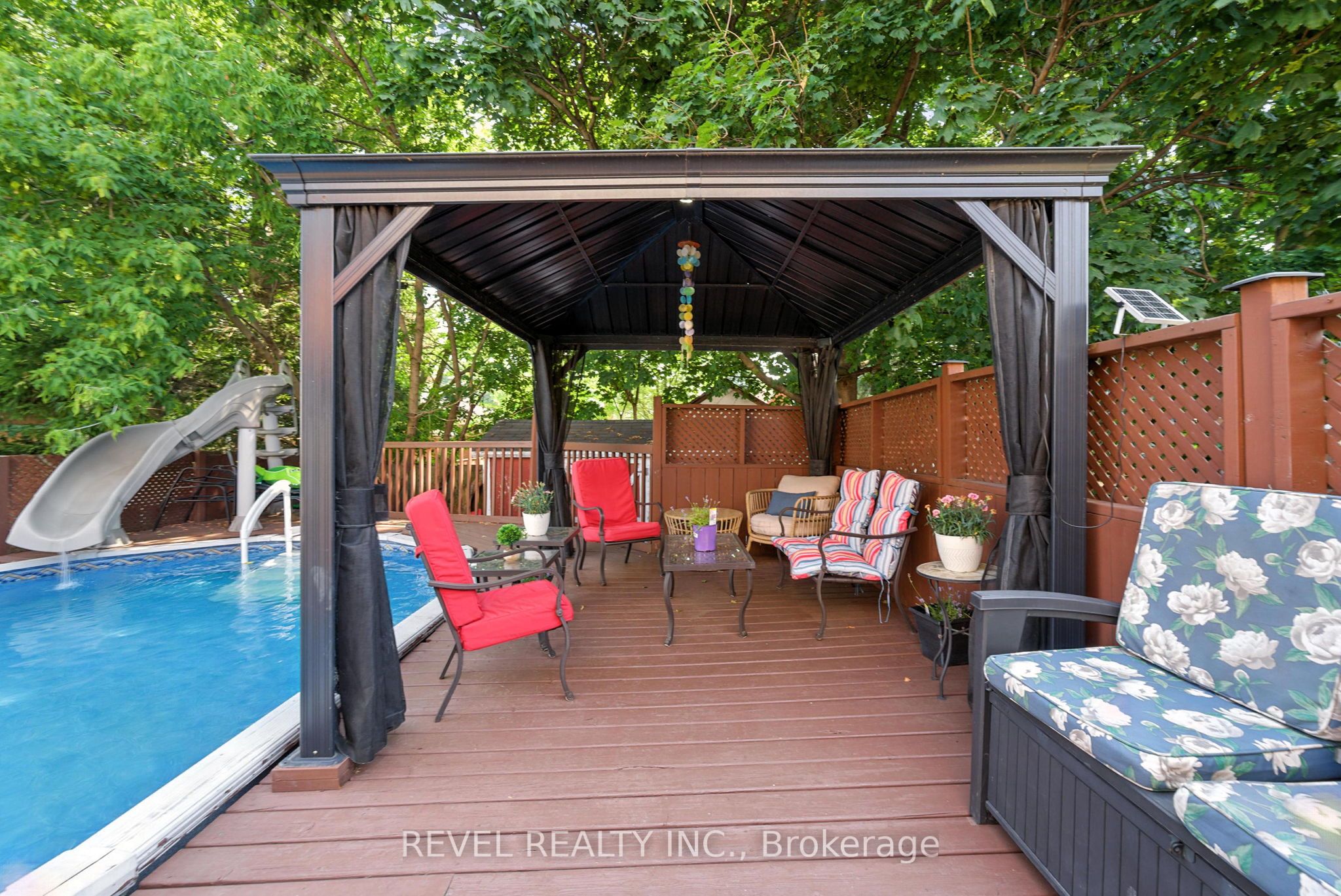 57 Rosehill Boulevard Property Photo 20