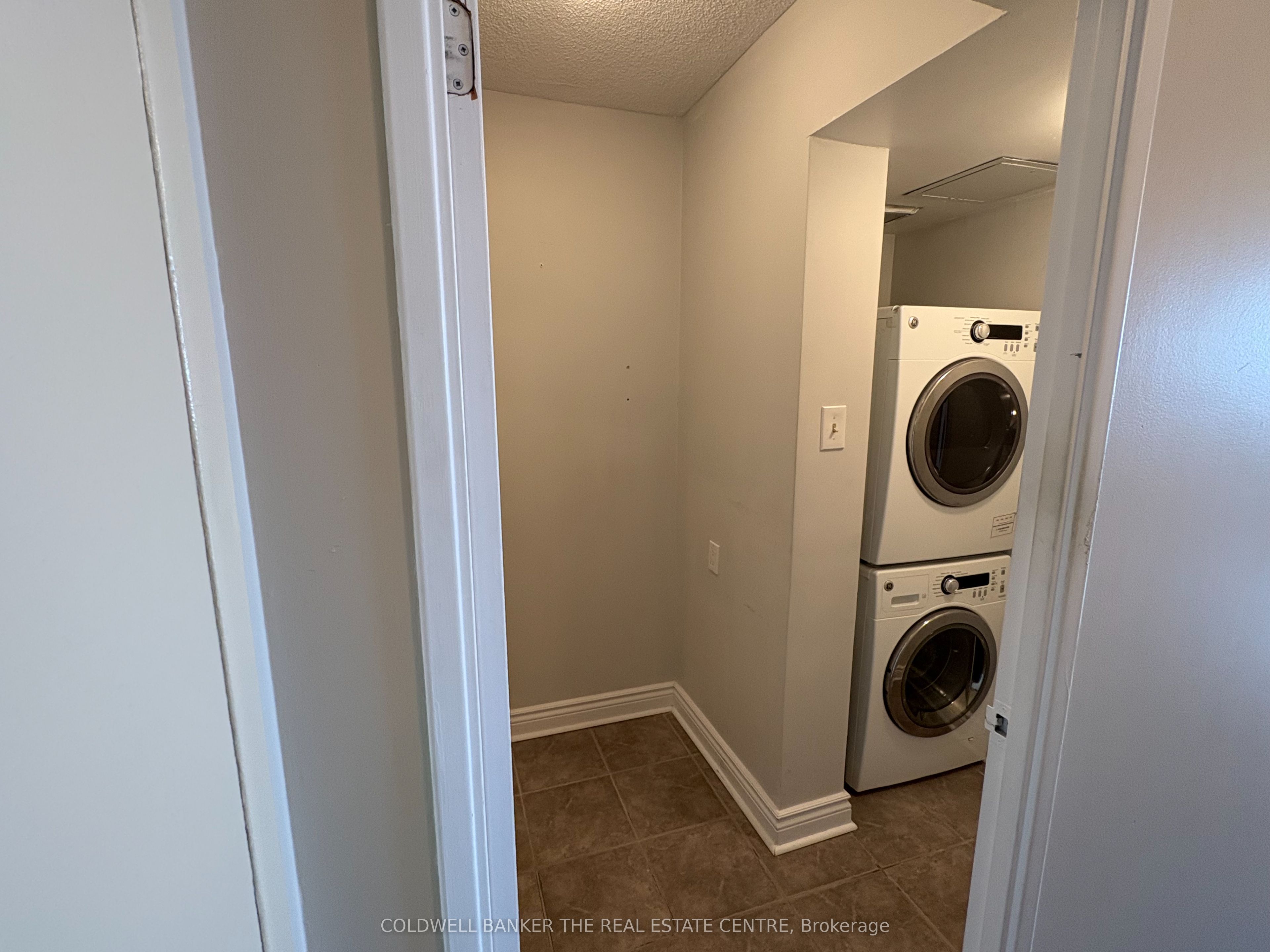 121 Ling Road 1211 Property Photo 18