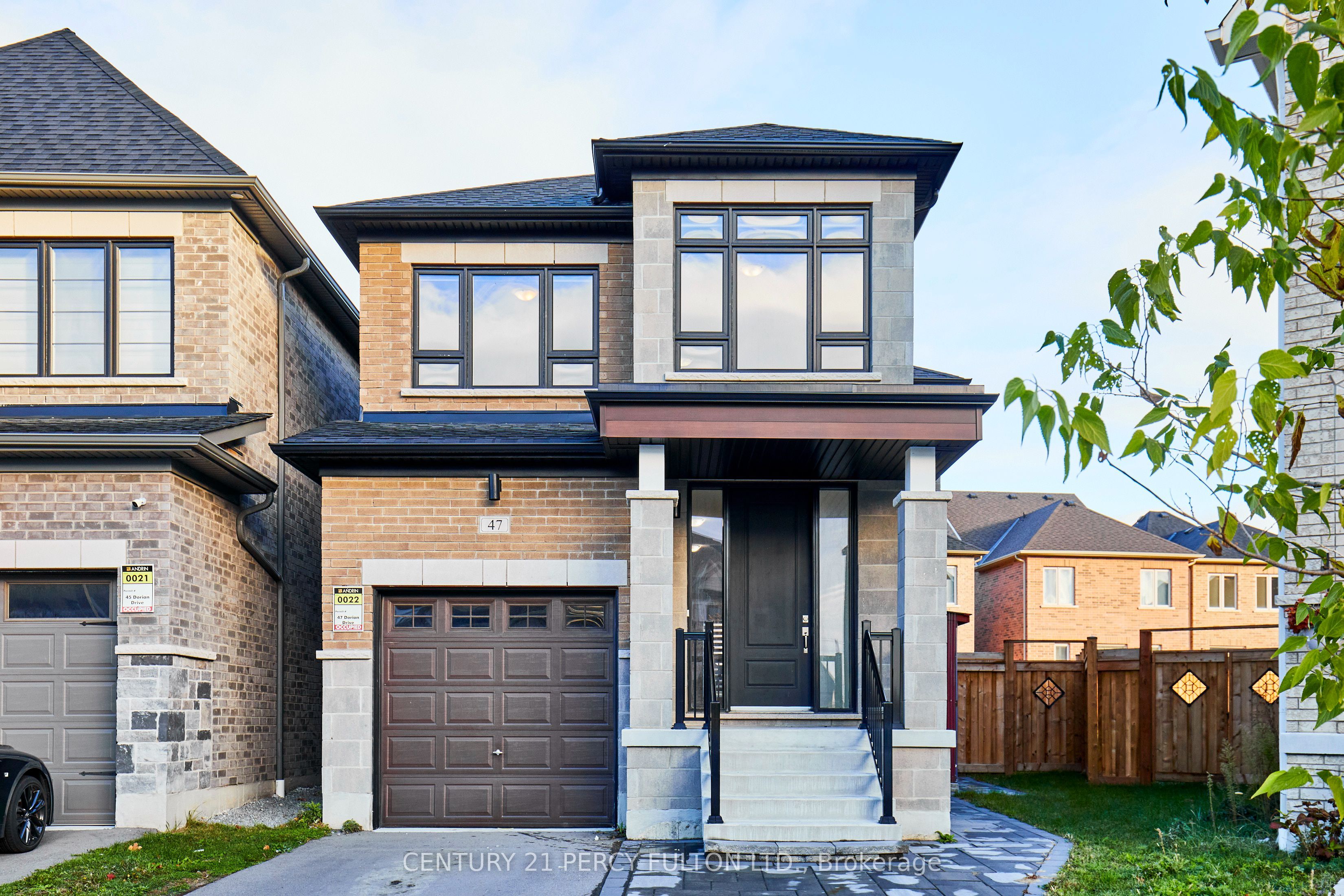 47 Dorian Dr Property Photo 1