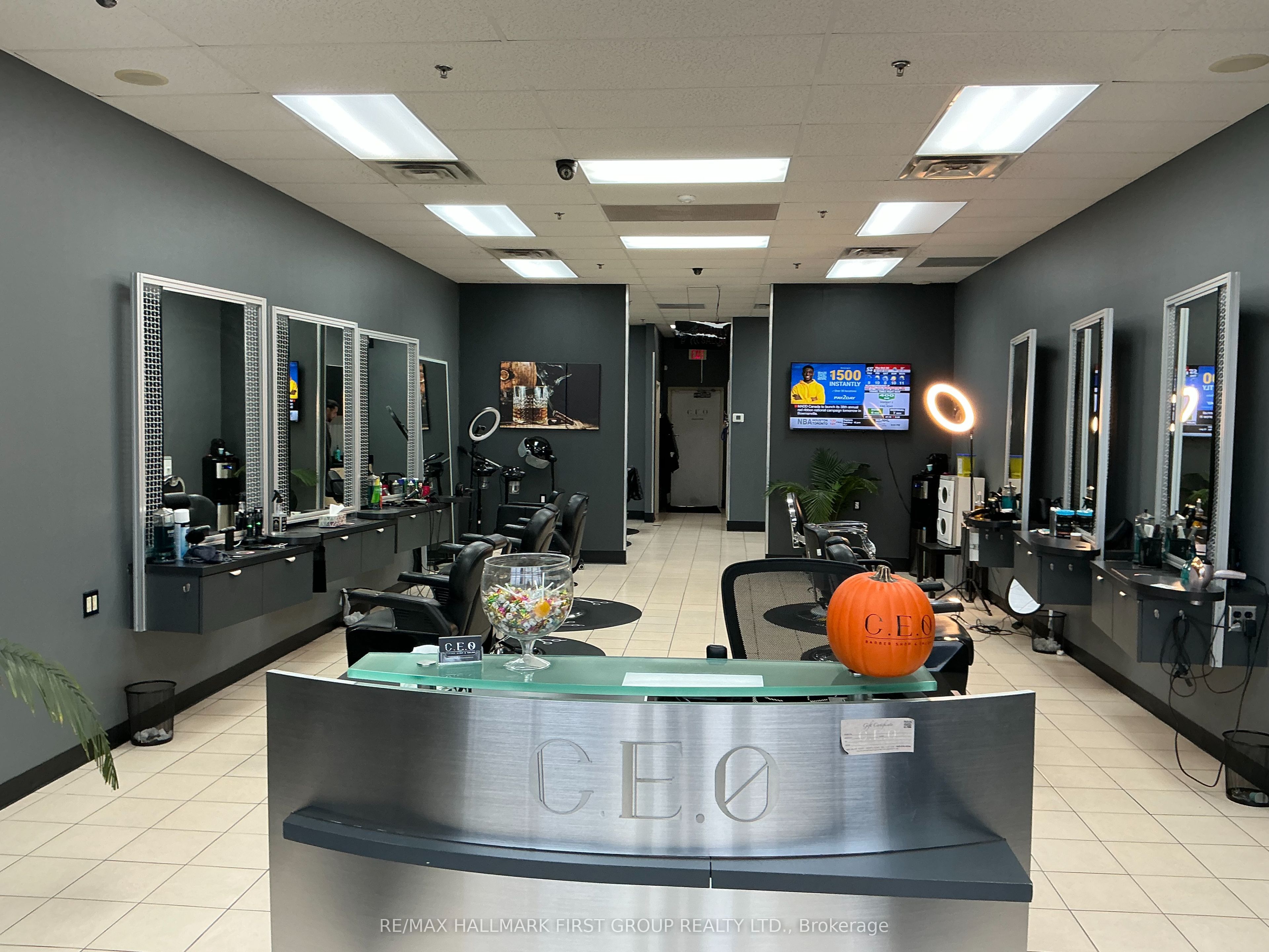 1965 Salem Road N 8 Property Photo 2