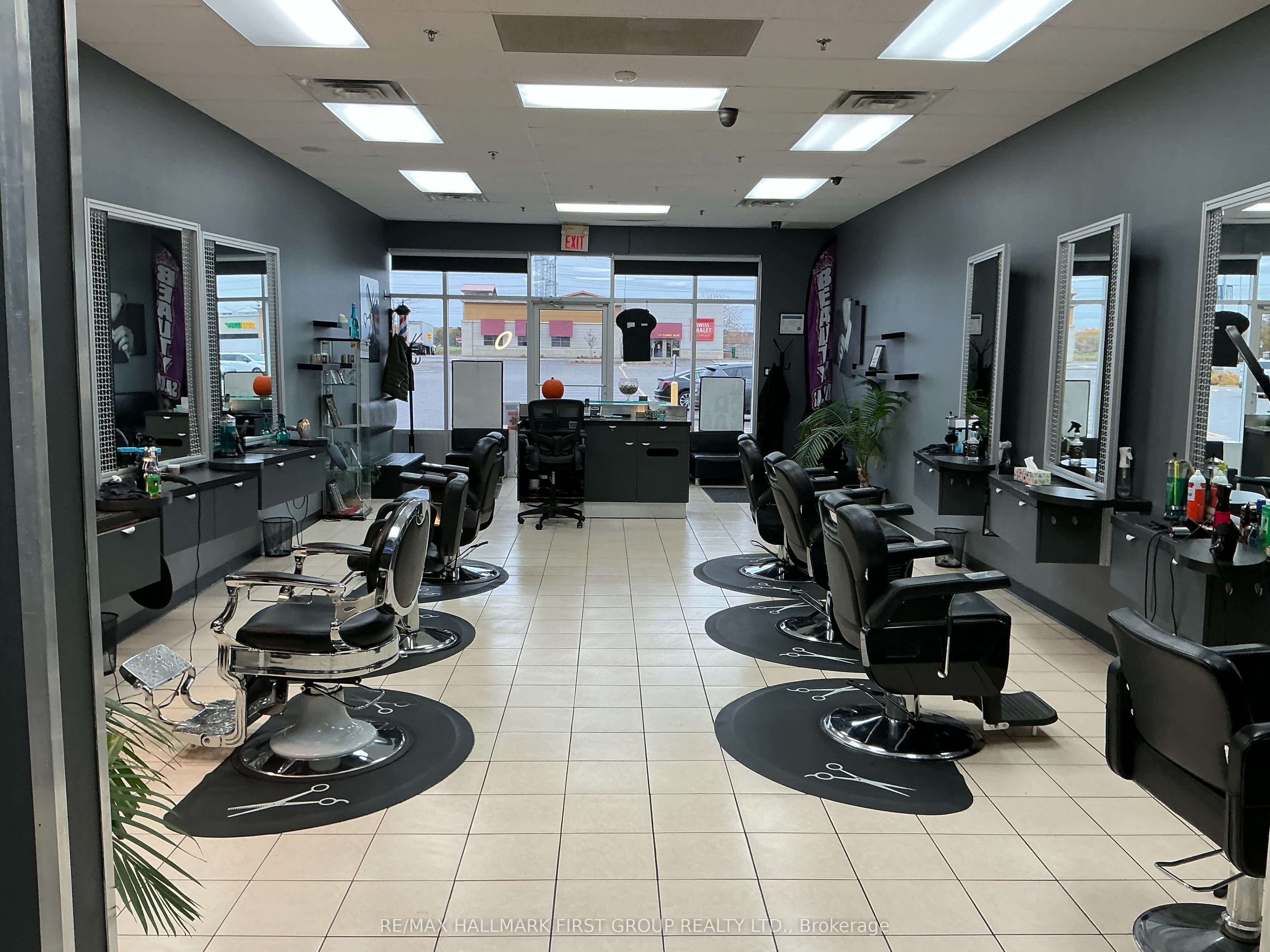 1965 Salem Road N 8 Property Photo 6