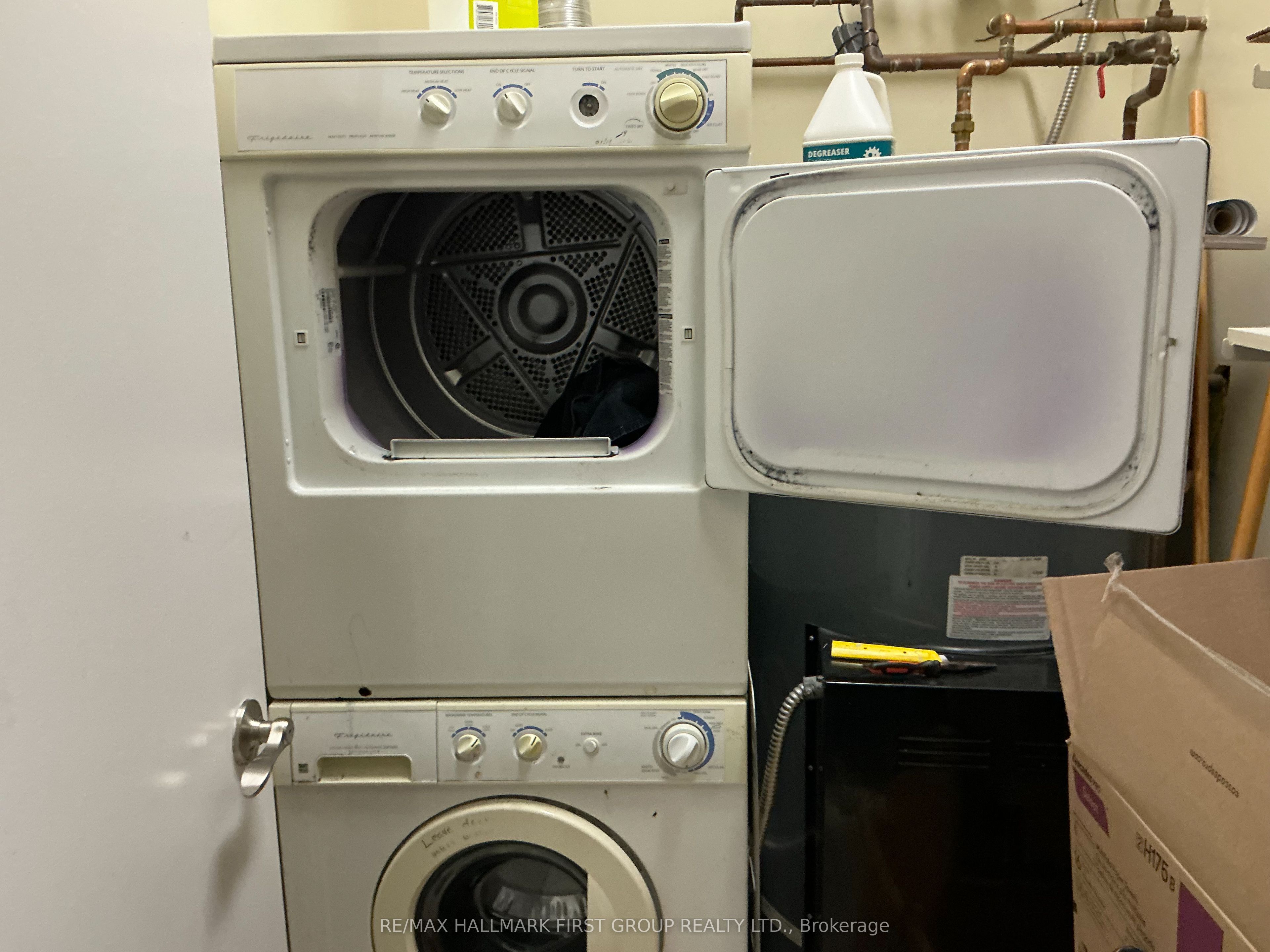 1965 Salem Road N 8 Property Photo 9