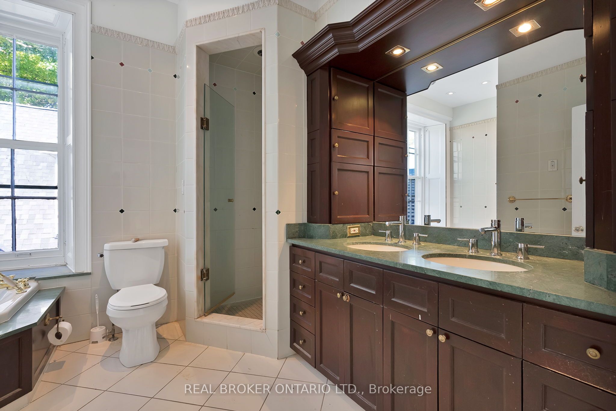 780 Garden Street Property Photo 22