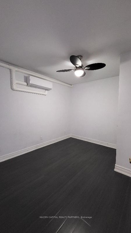 2637 Eglinton Avenue E Property Photo 8