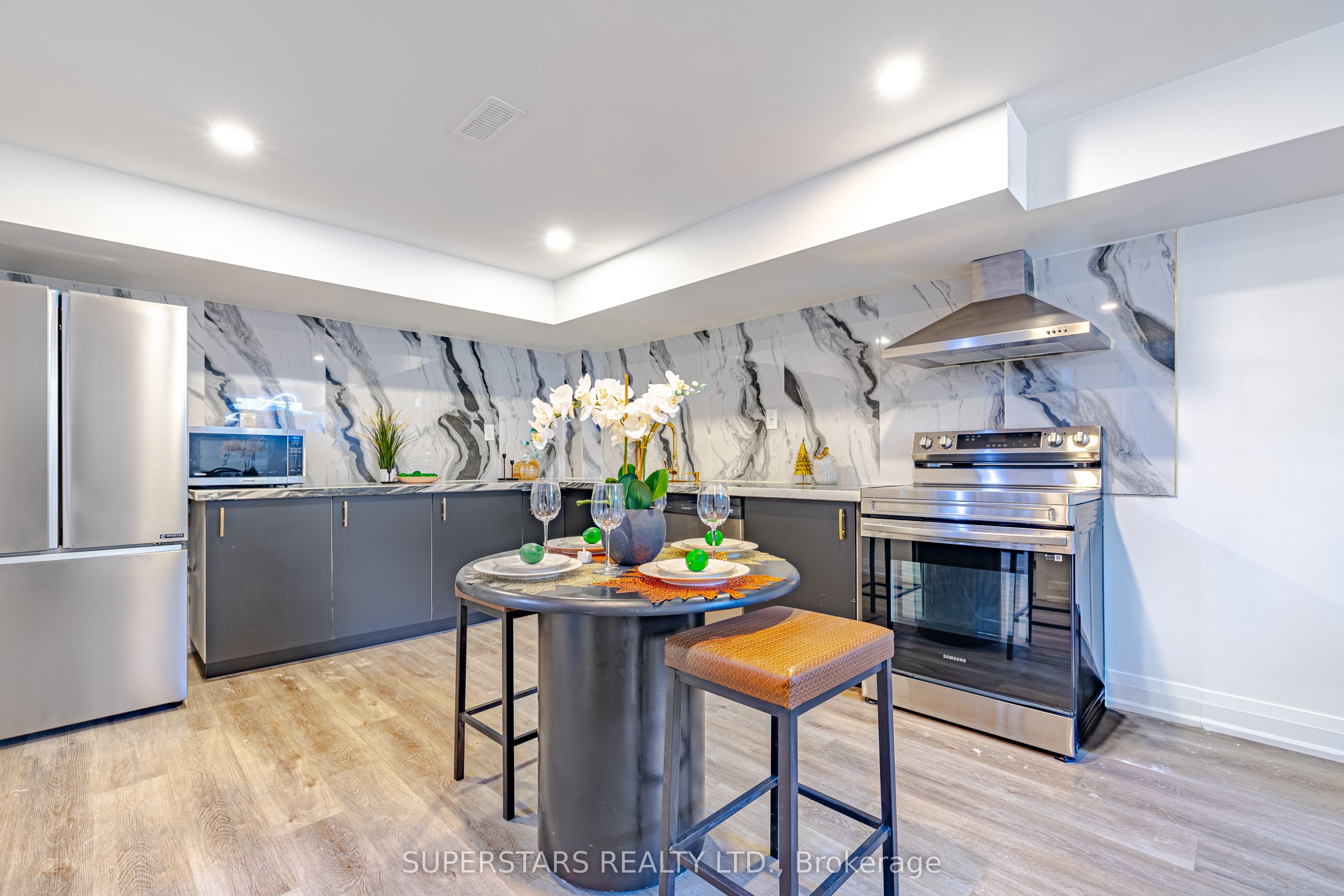 56 Chelliah Court Property Photo 31