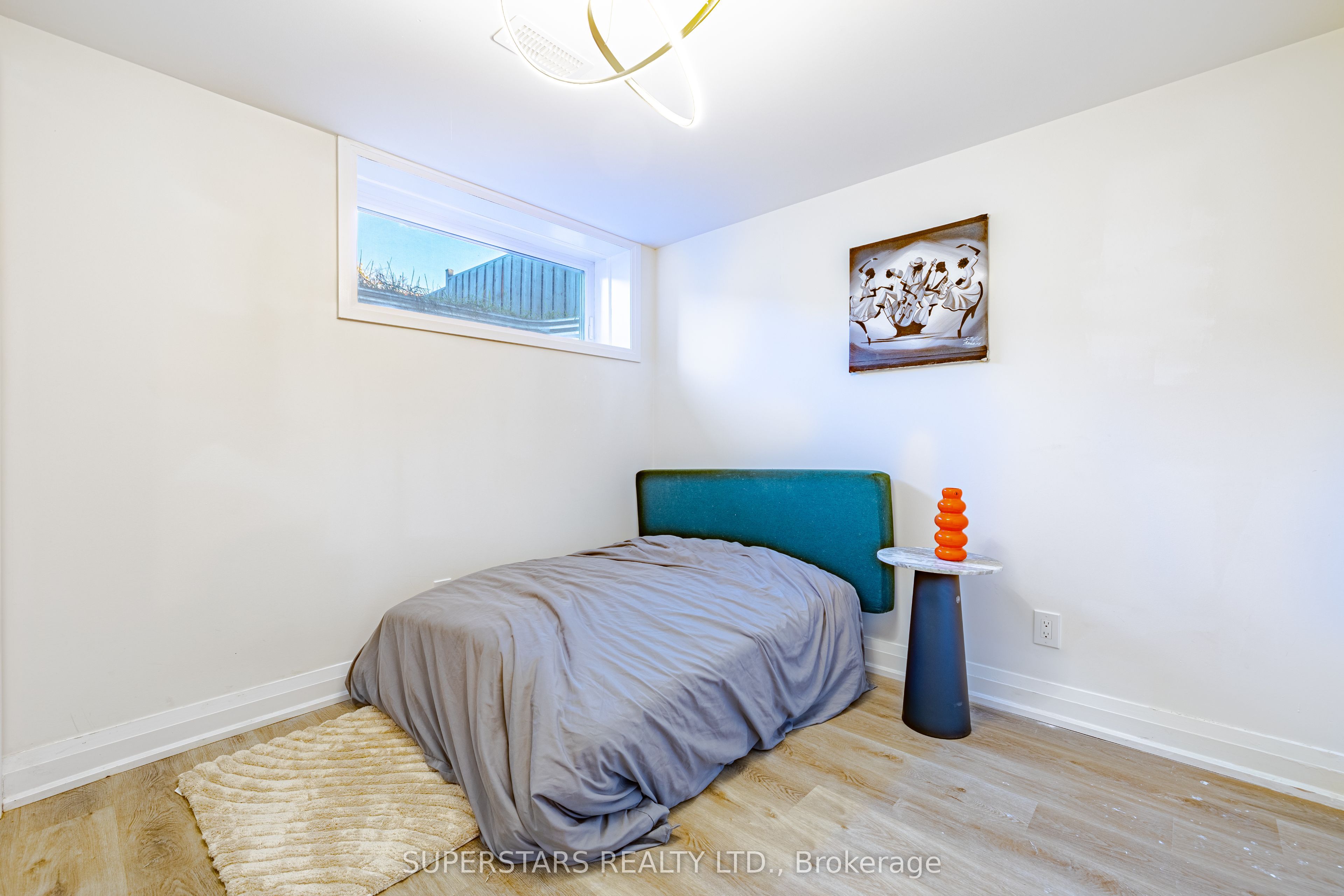 56 Chelliah Court Property Photo 35