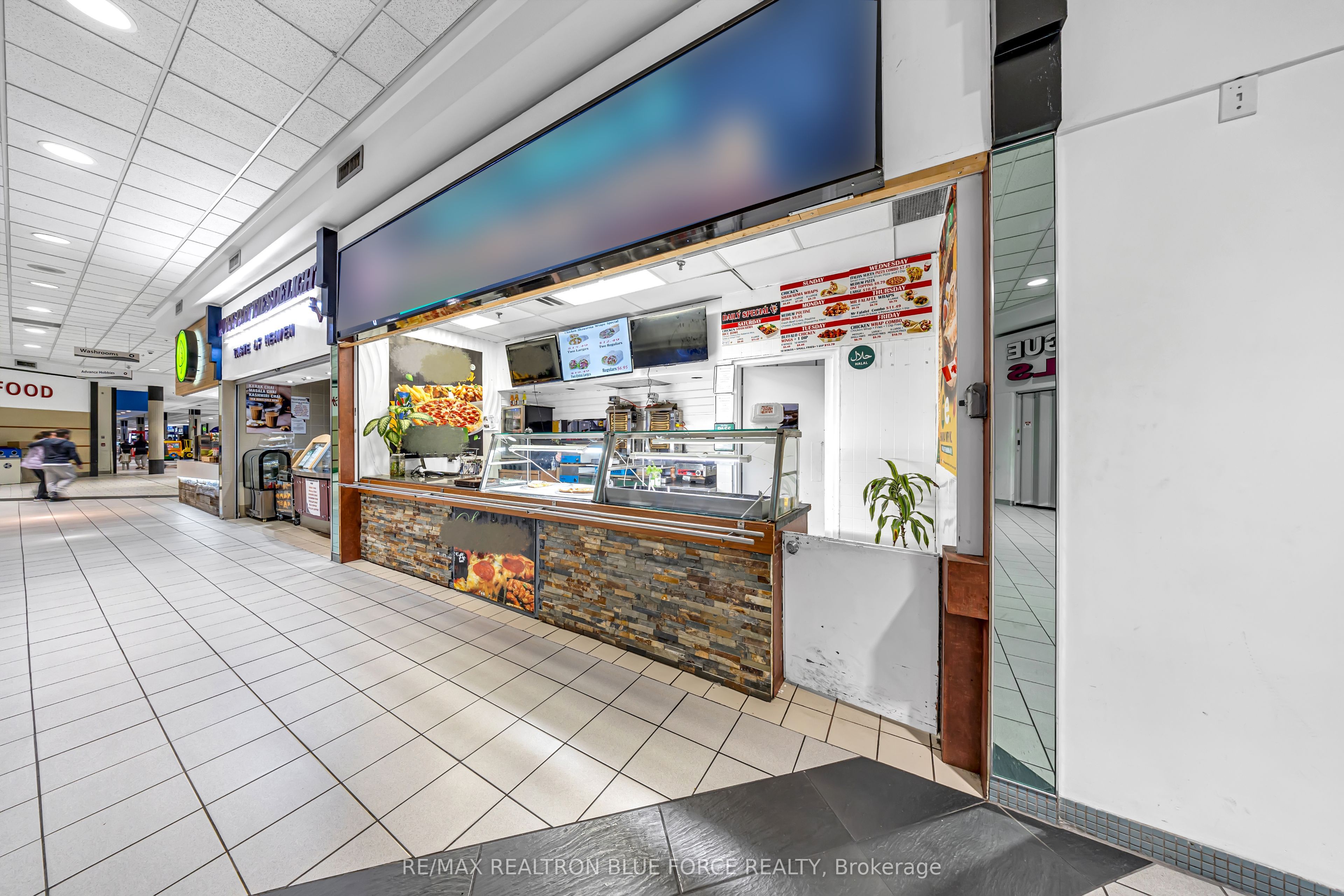 85 Ellesmere Road Property Photo 3