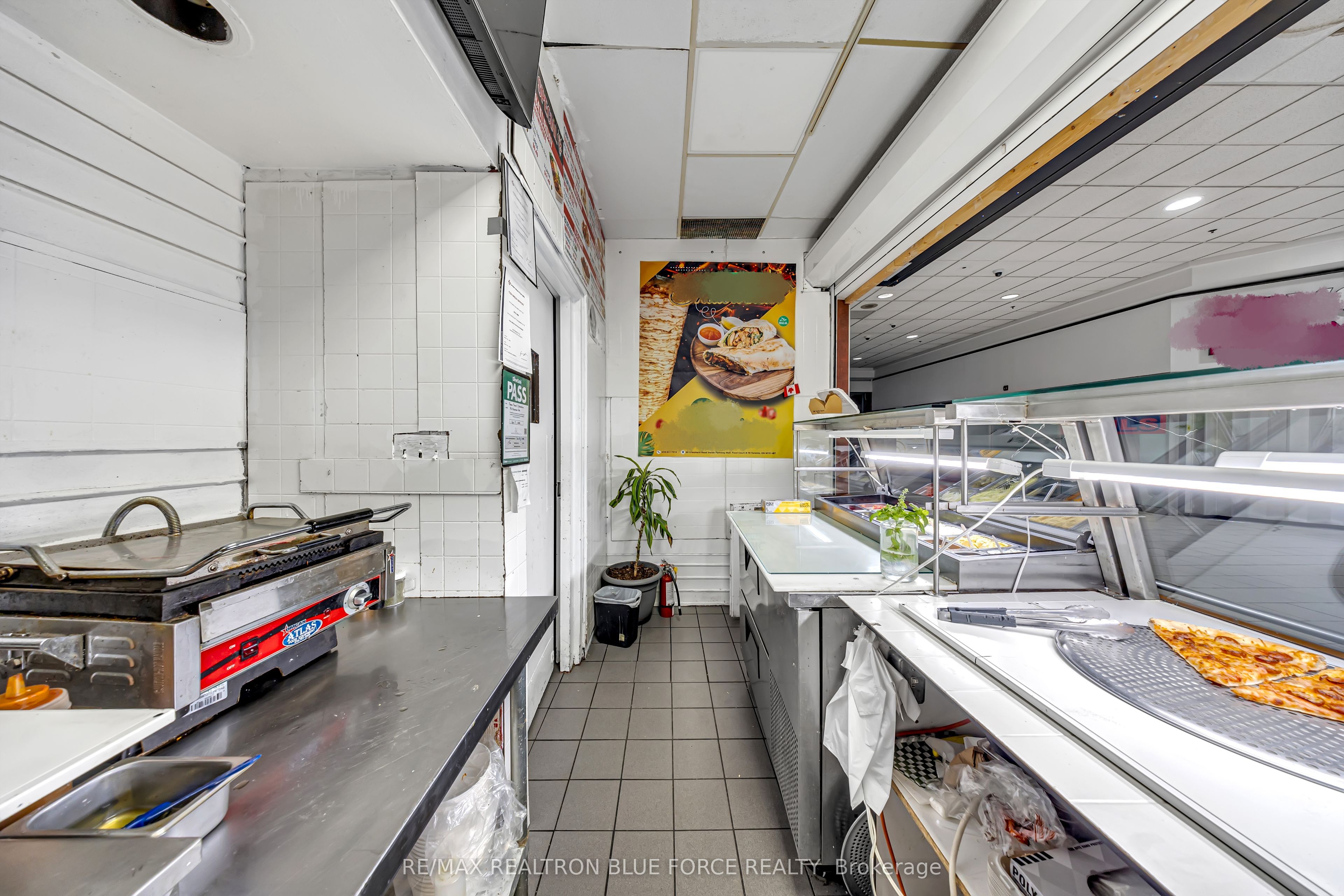 85 Ellesmere Road Property Photo 6