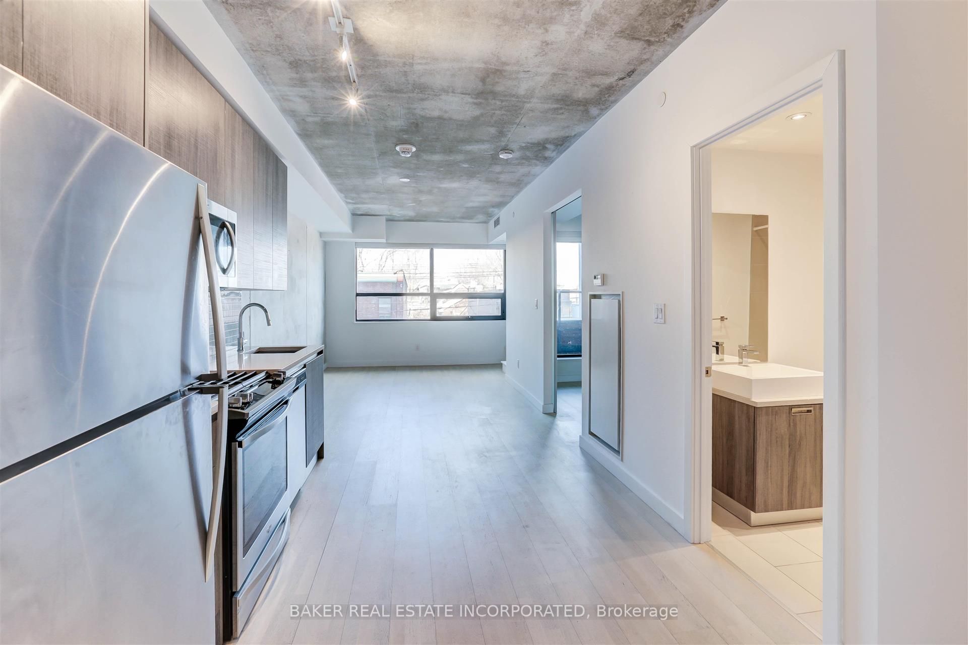 246 Logan Avenue 310 Property Photo 7