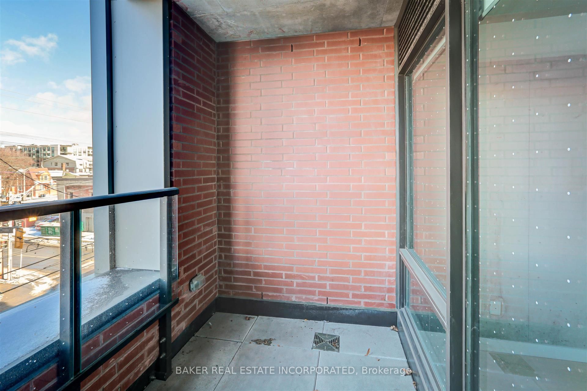 246 Logan Avenue 310 Property Photo 10