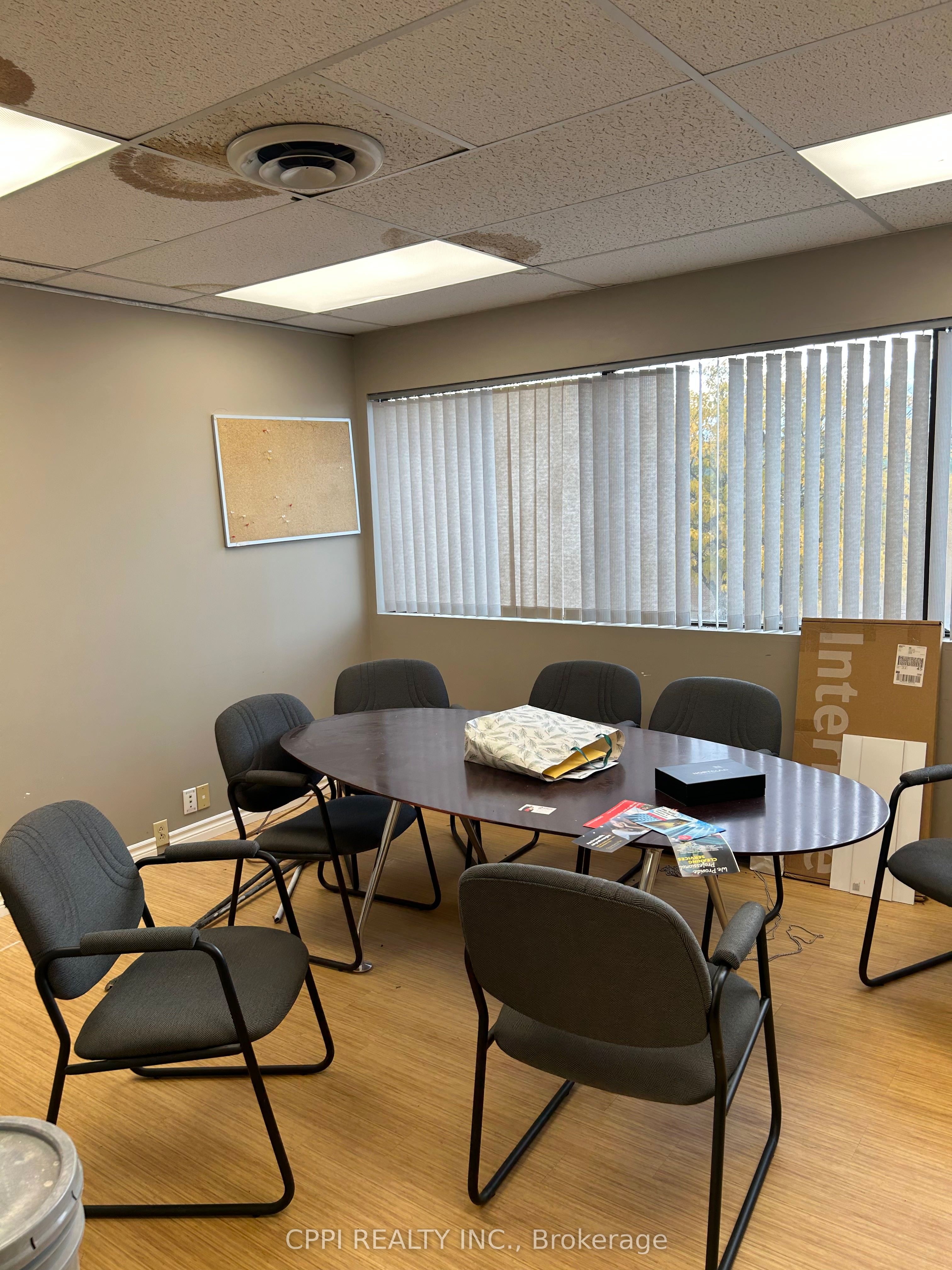 650 King Street E 208 Property Photo 5