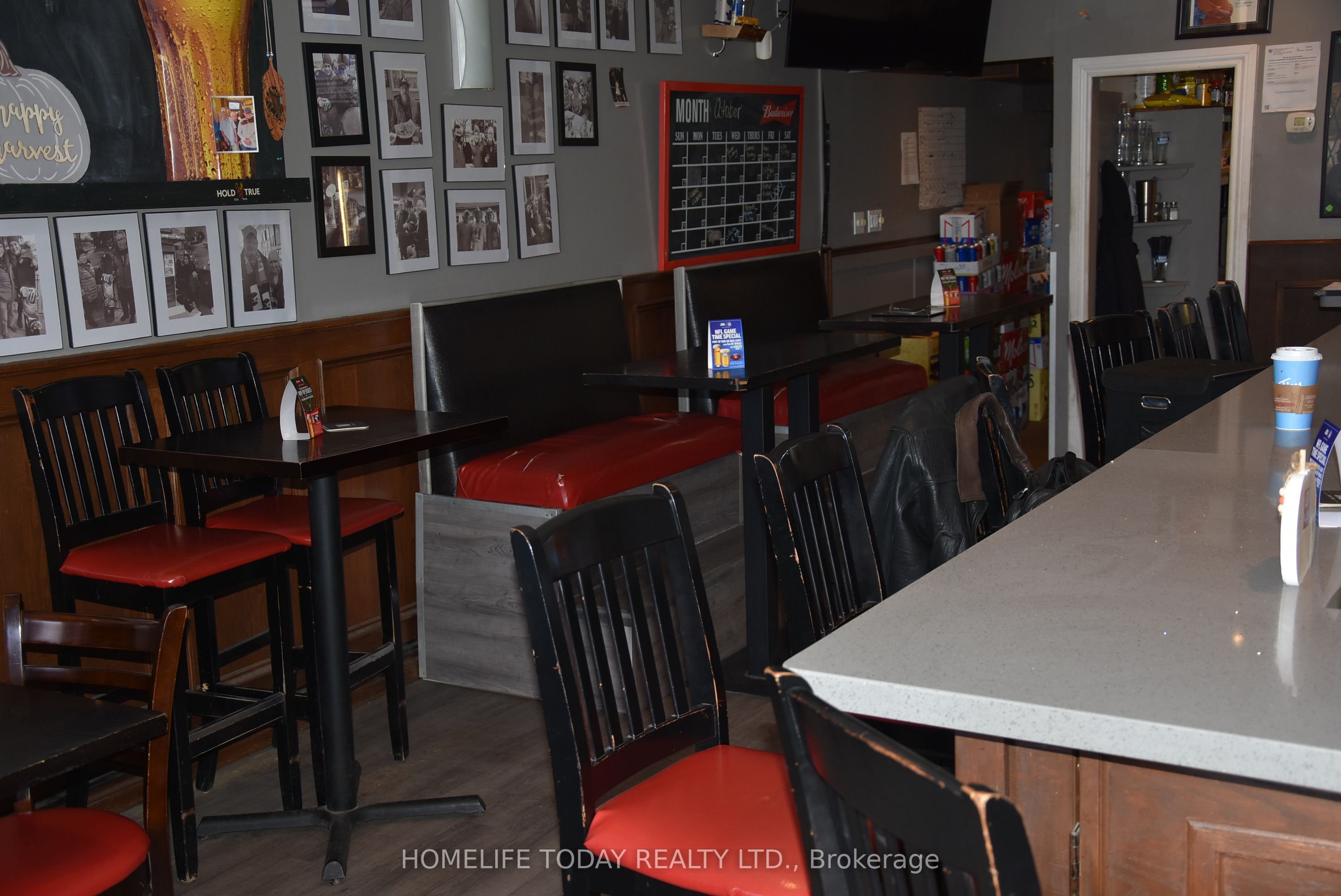 3045 Kingston Road Property Photo 8